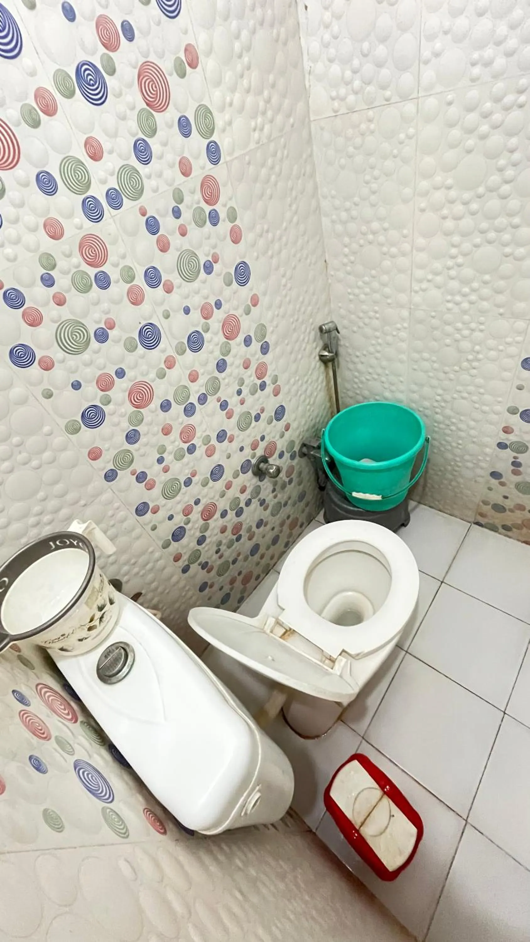 Toilet in Hotel Sunset