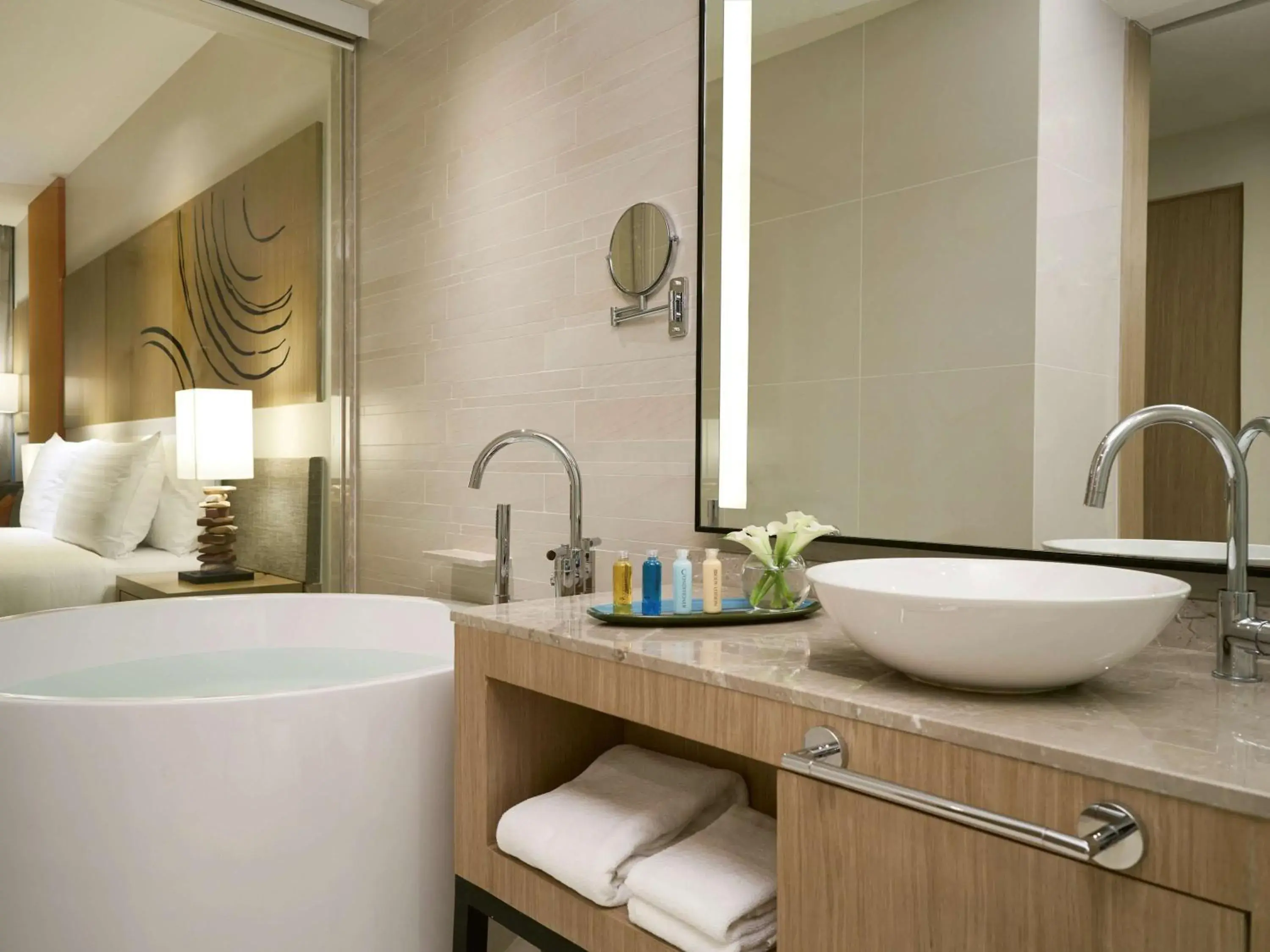 Premium King Room with Sea View in Mövenpick Siam Hotel Na Jomtien Pattaya Premium King Room with Sea View in Mövenpick Siam Hotel Na Jomtien Pattaya