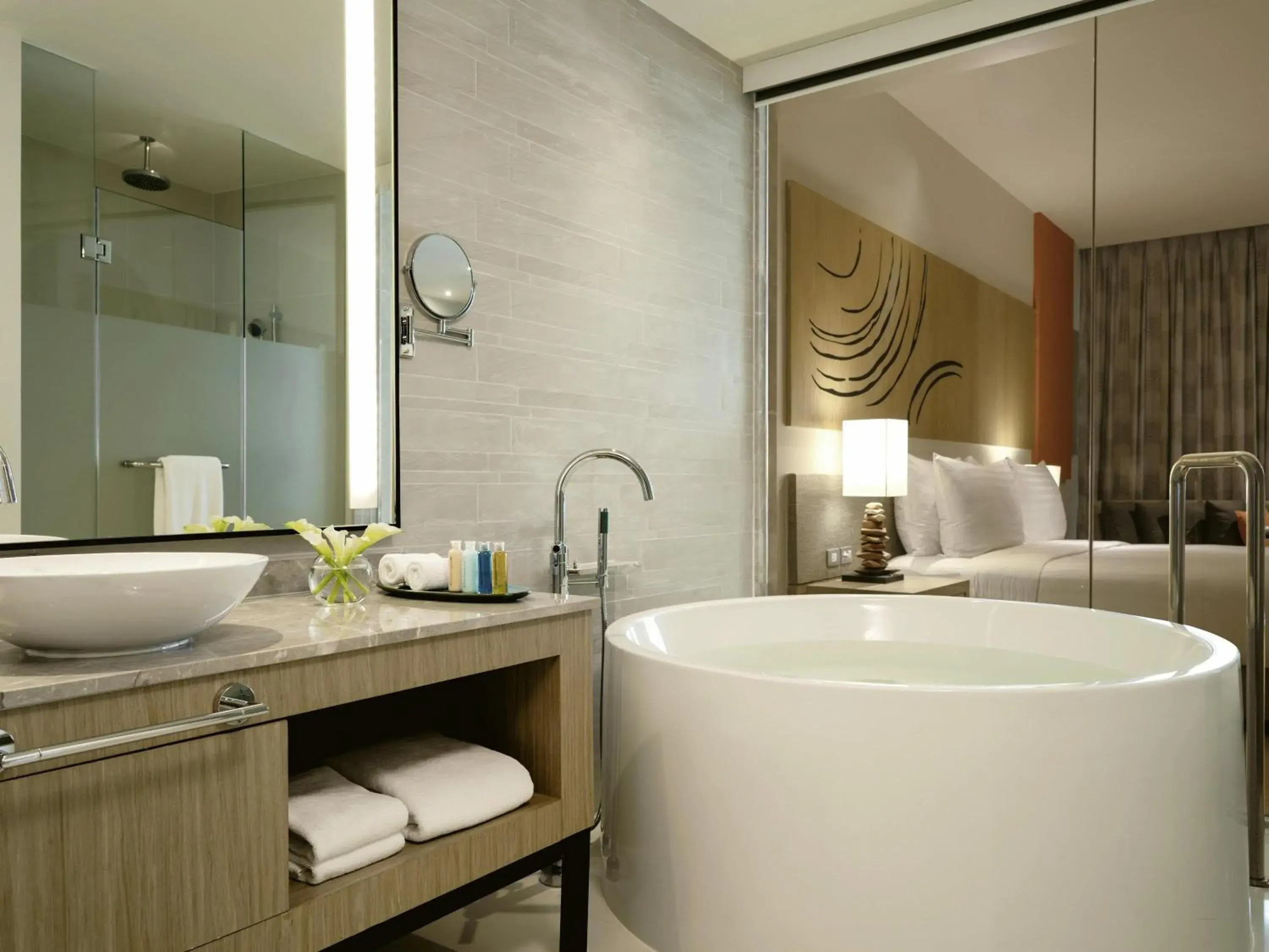 Junior Suite with Sea View in Mövenpick Siam Hotel Na Jomtien Pattaya Junior Suite with Sea View in Mövenpick Siam Hotel Na Jomtien Pattaya