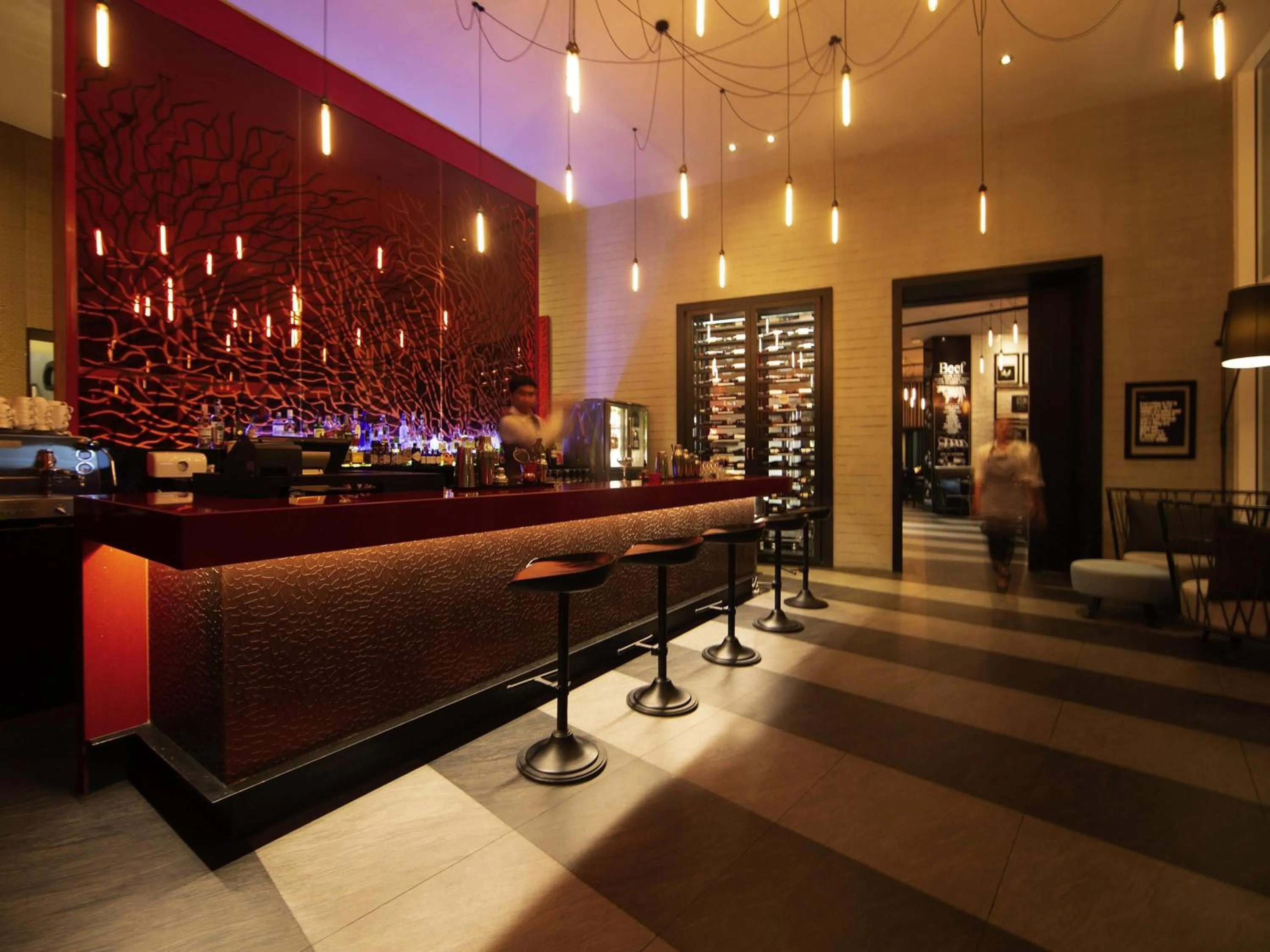 Lounge or bar in Mövenpick Siam Hotel Na Jomtien Pattaya