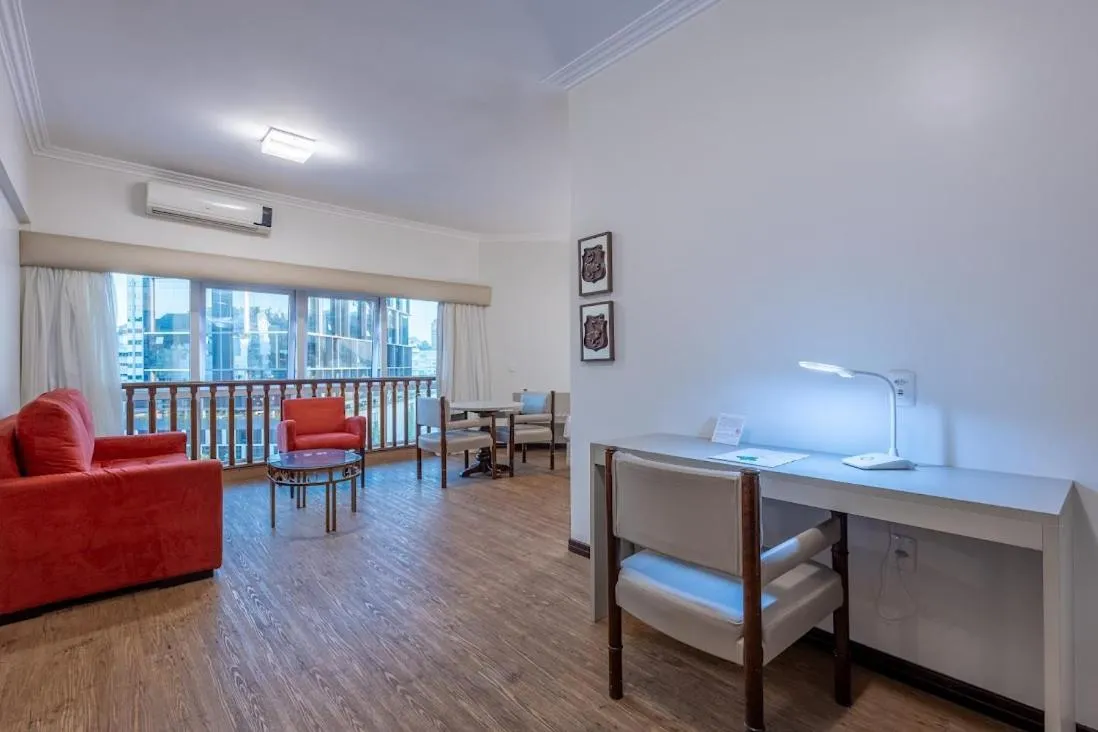 Photo of the whole room in Plaza Blumenau Hotel