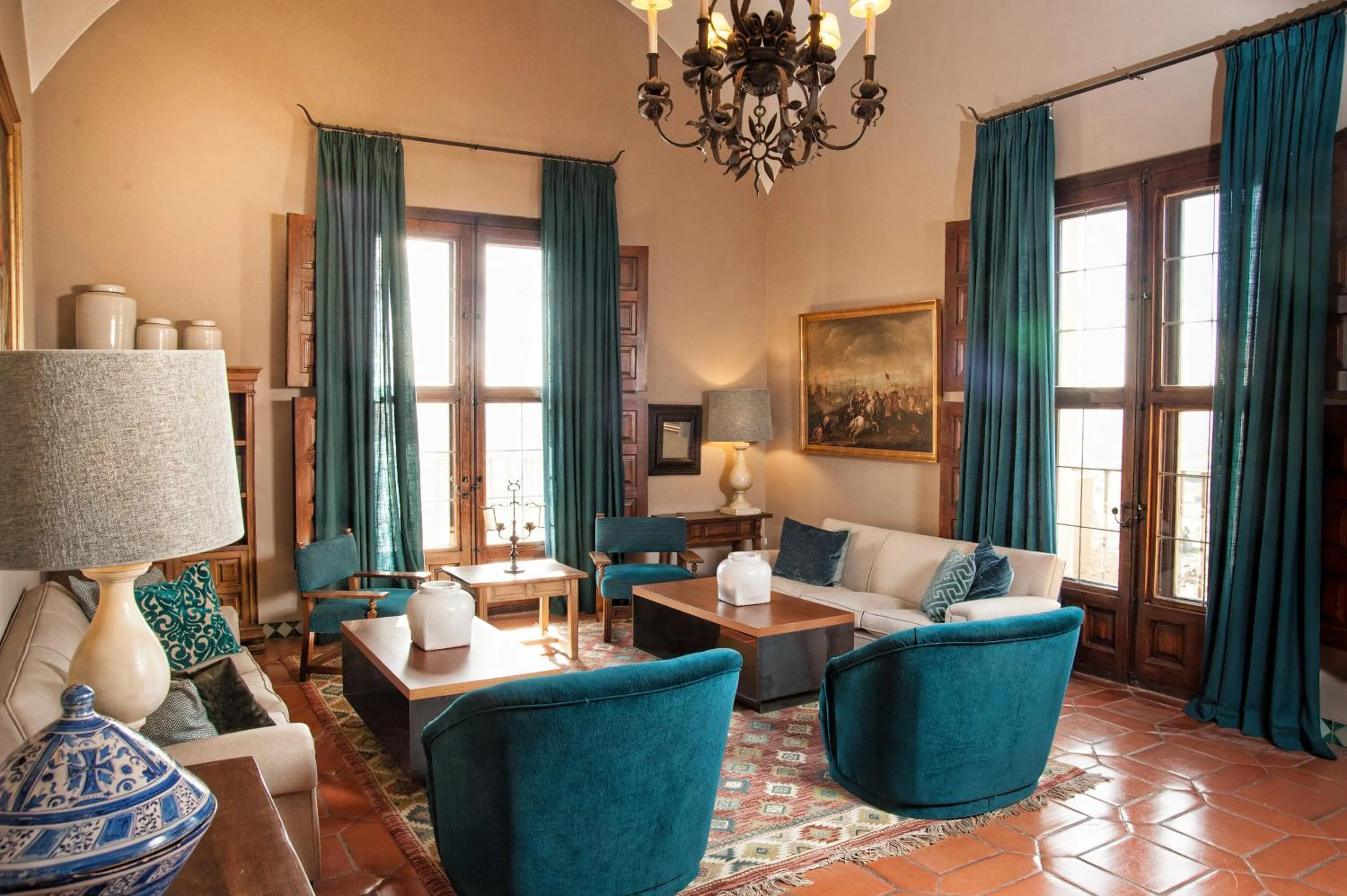 Photo of the whole room in Parador de Alcañiz