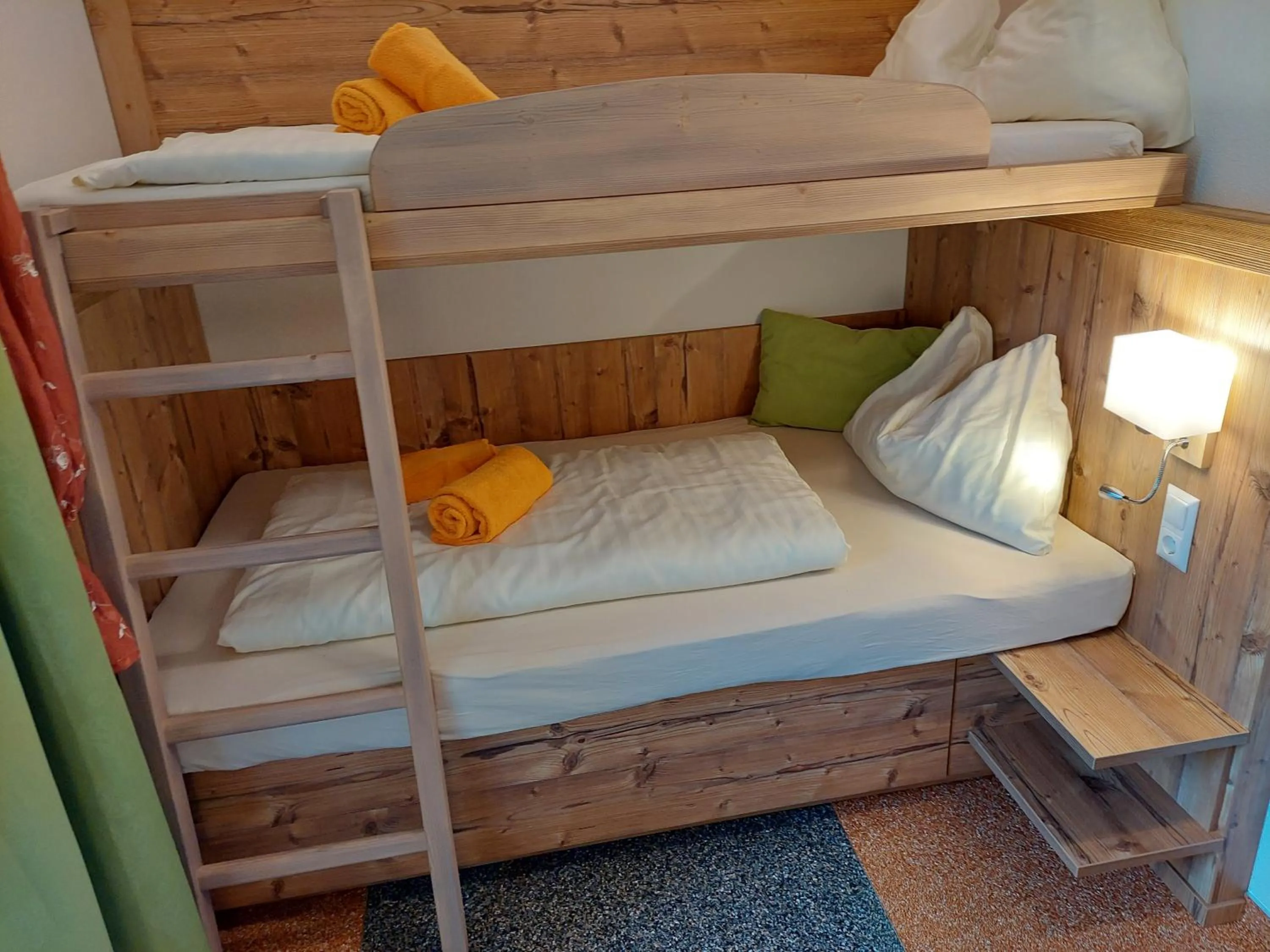 Bed in Gasthof Klug zum Ehrensepp