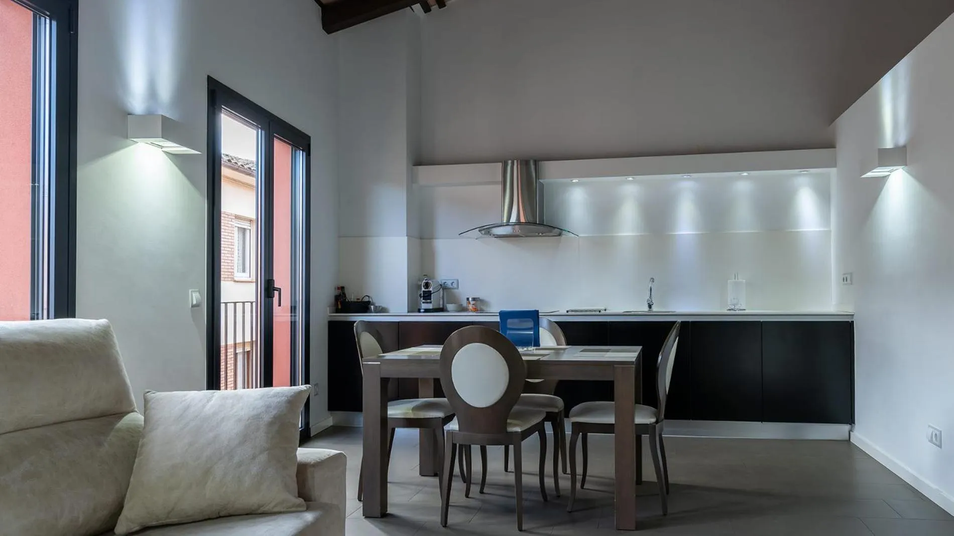 Kitchen or kitchenette in Apartaments y Habitacions Entre Volcans