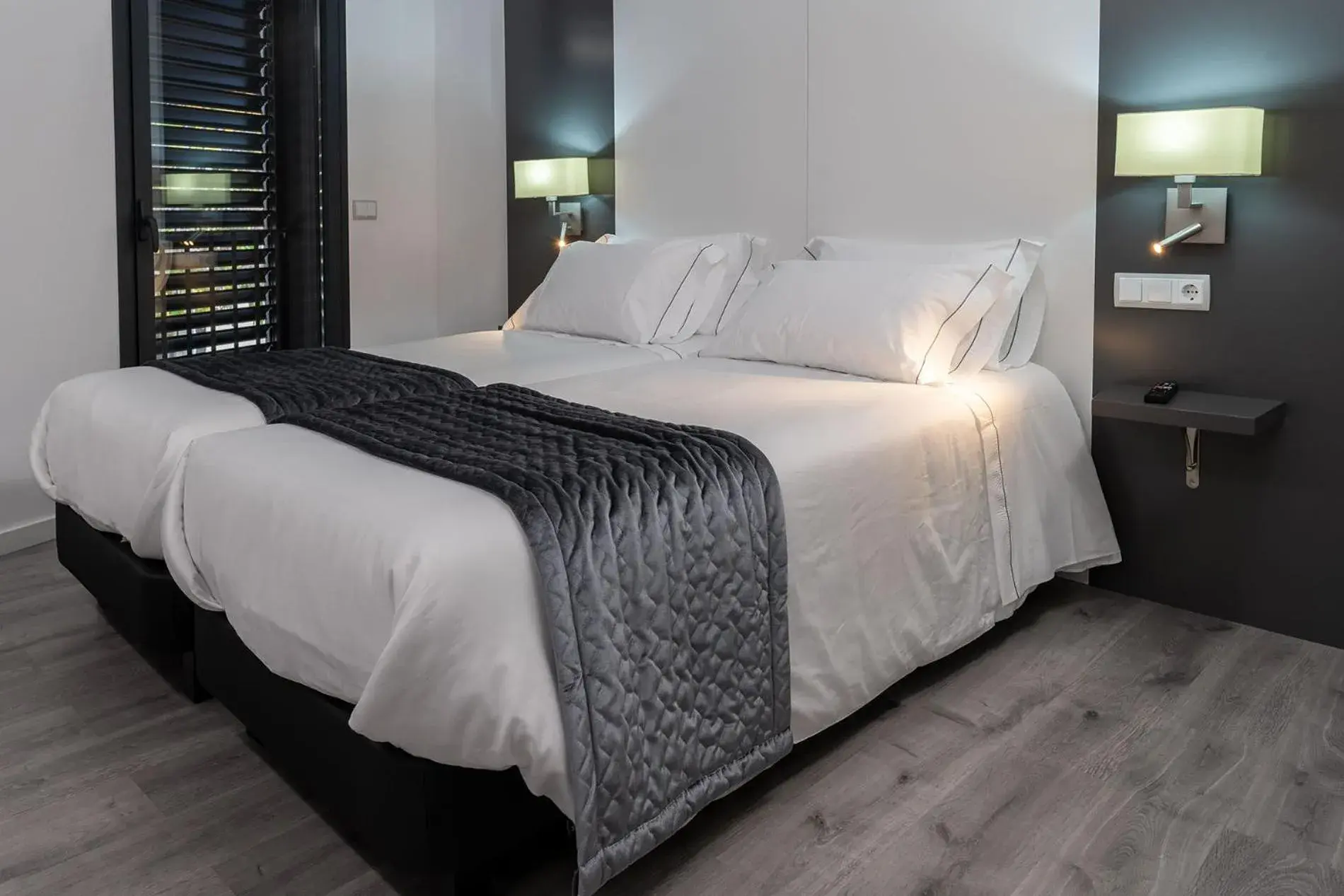Deluxe Double or Twin Room - single occupancy in Apartaments y Habitacions Entre Volcans Deluxe Double or Twin Room - single occupancy in Apartaments y Habitacions Entre Volcans