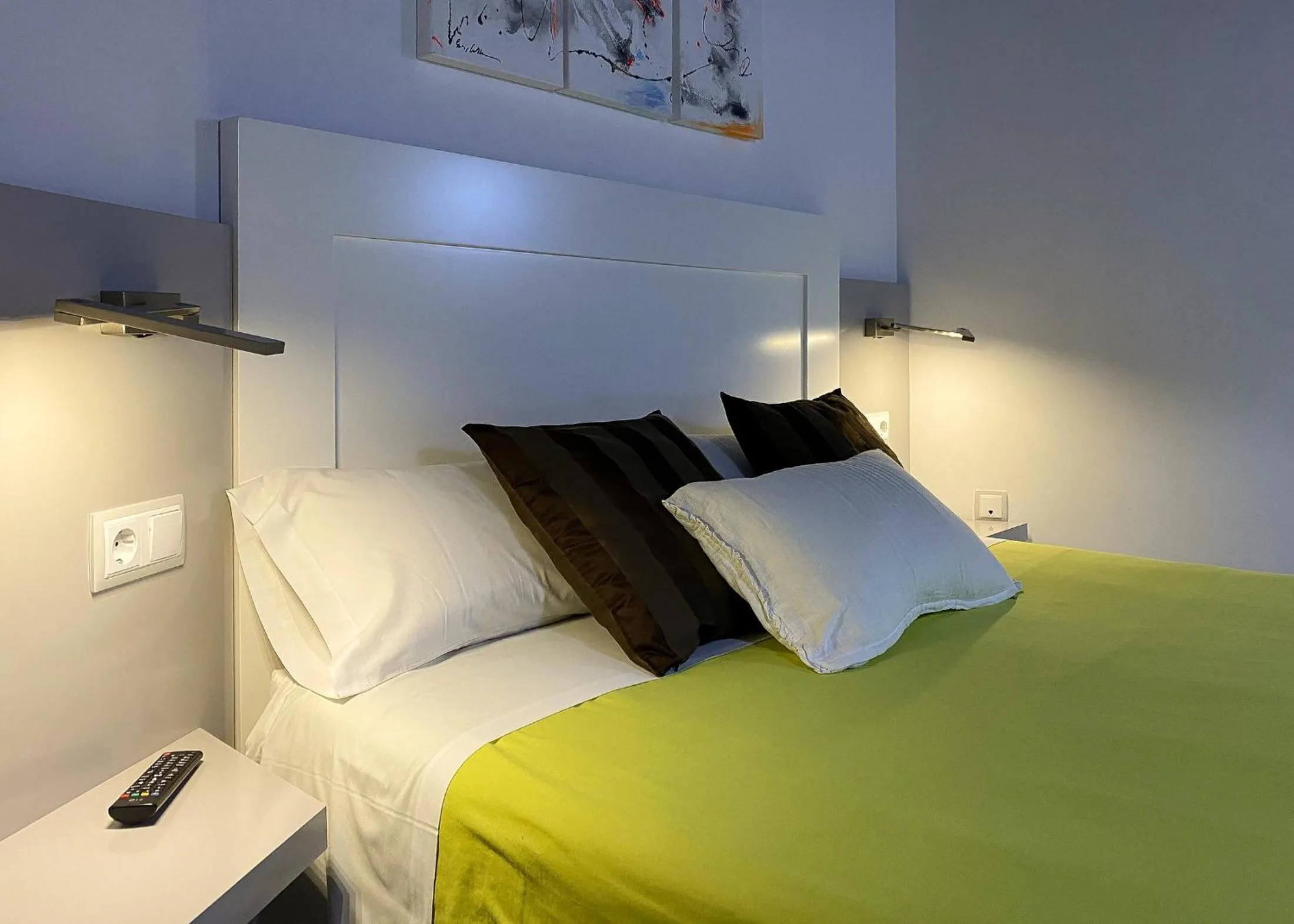 Bedroom, Bed in Apartaments y Habitacions Entre Volcans