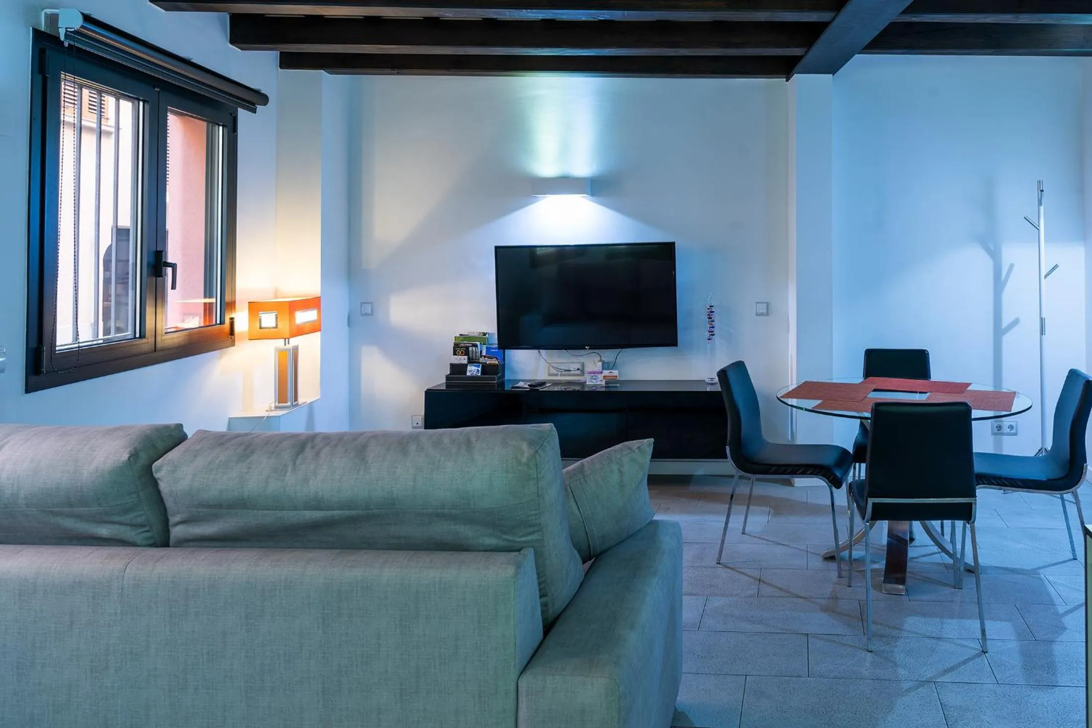 Seating area in Apartaments y Habitacions Entre Volcans