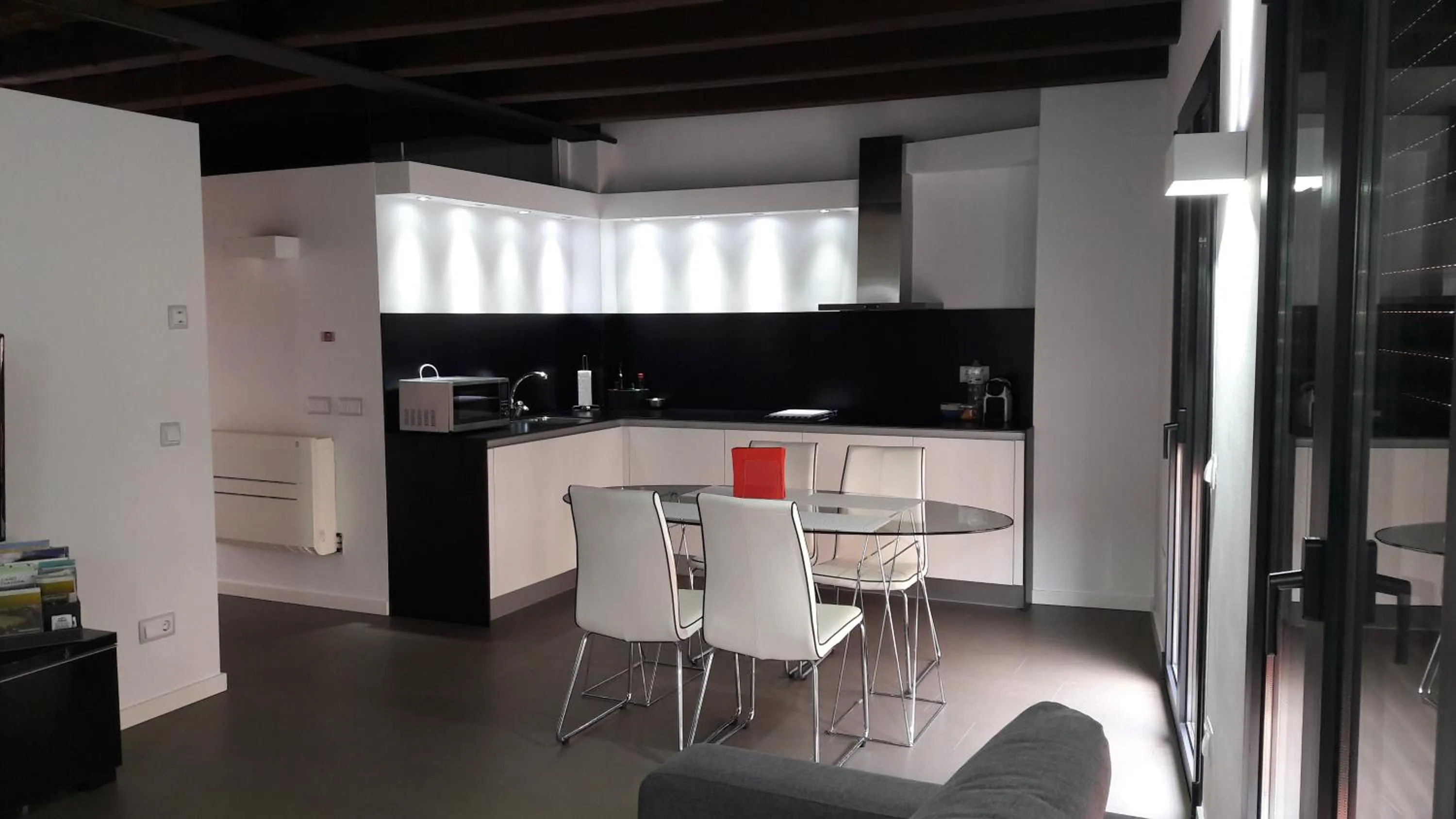 Superior Apartment - single occupancy in Apartaments y Habitacions Entre Volcans