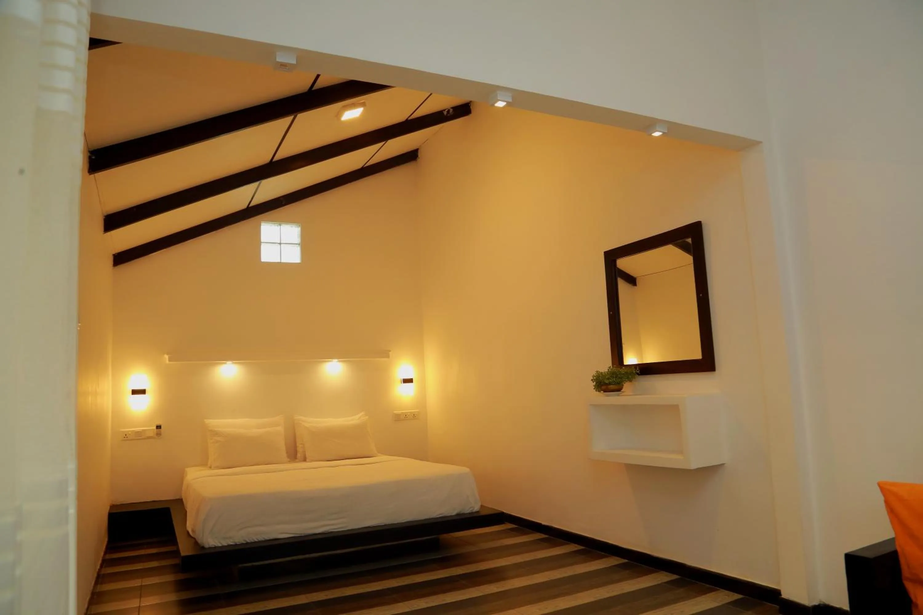 bunk bed, Bed in Midigama Holiday Inn