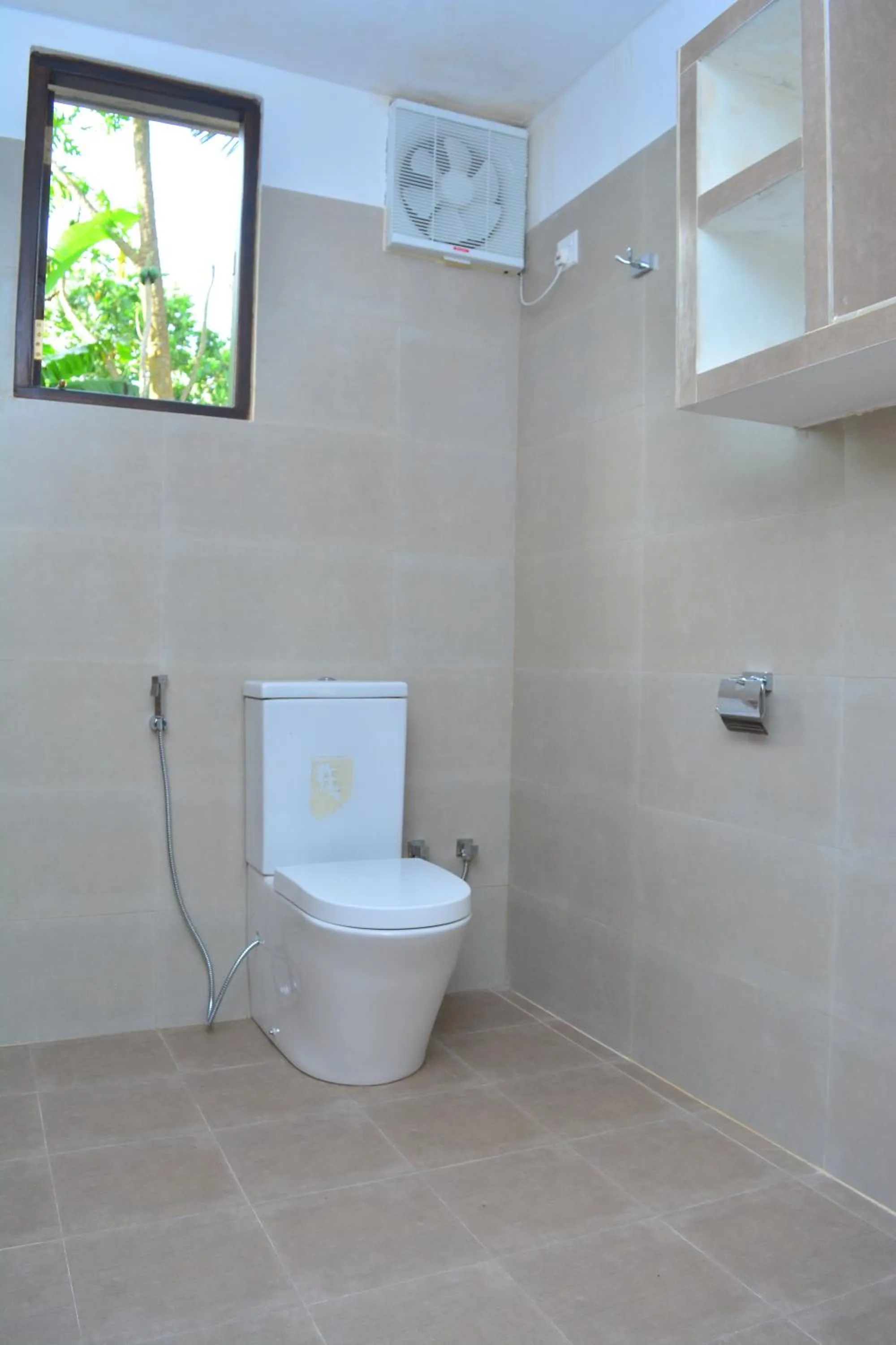 Bathroom in Midigama Holiday Inn