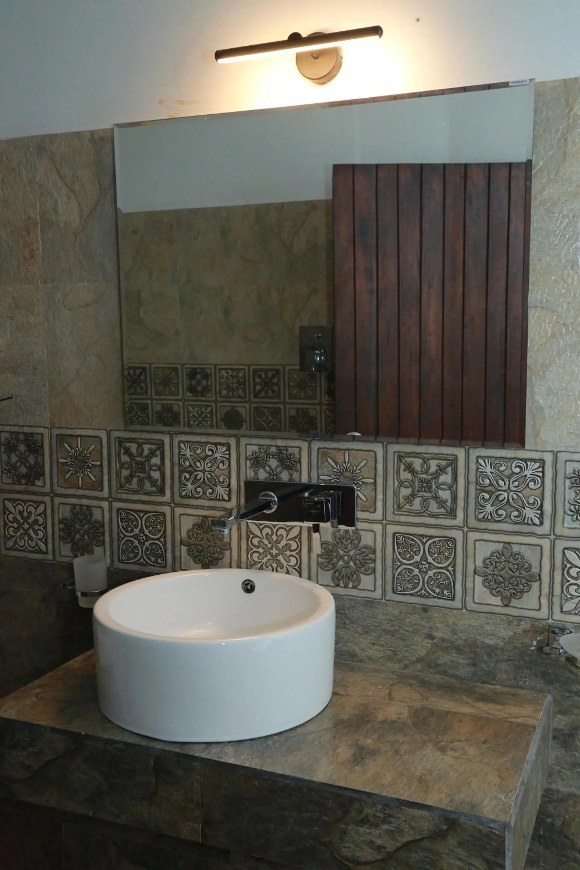 Bathroom in Midigama Holiday Inn