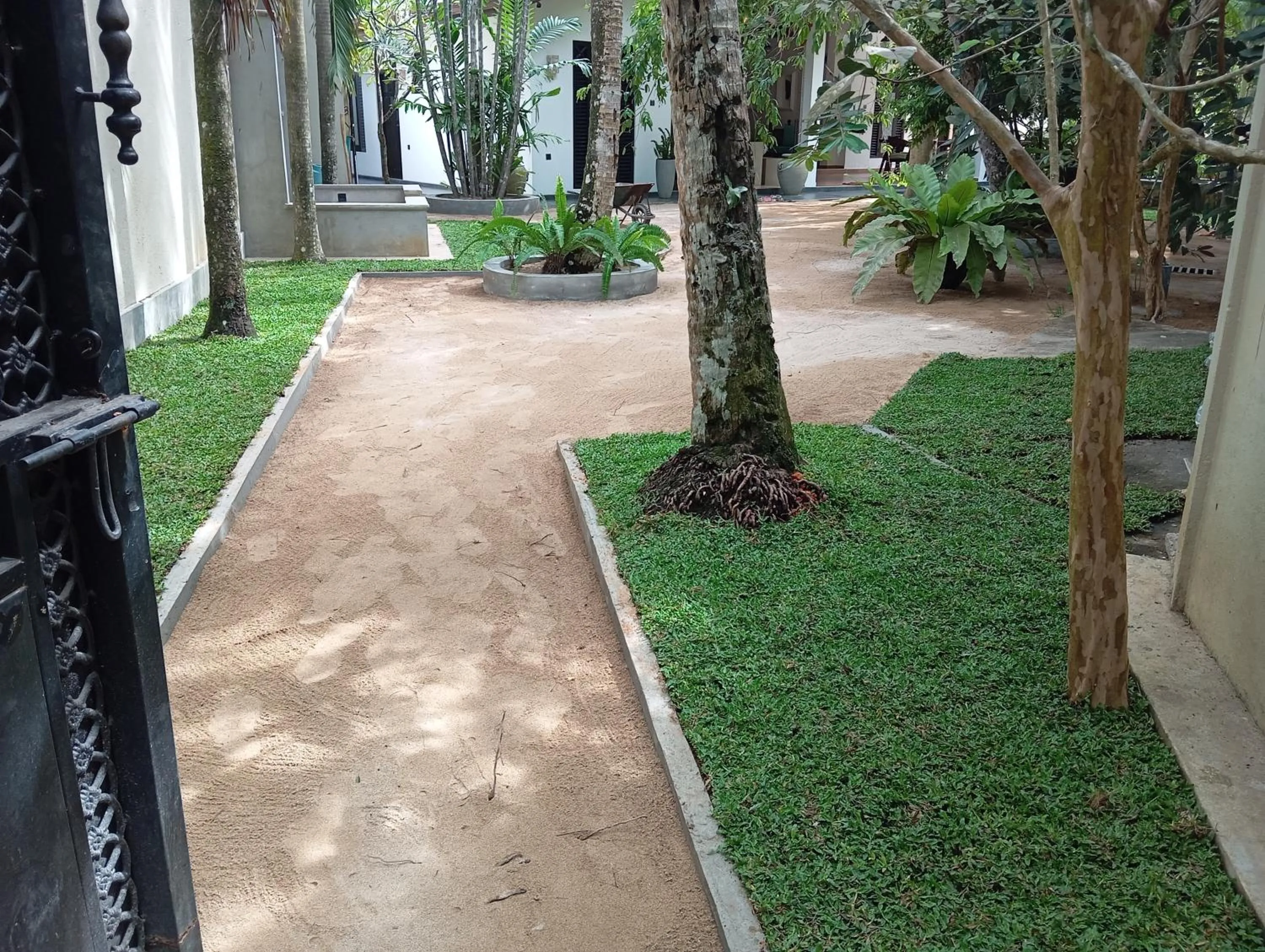 Midigama Holiday Inn