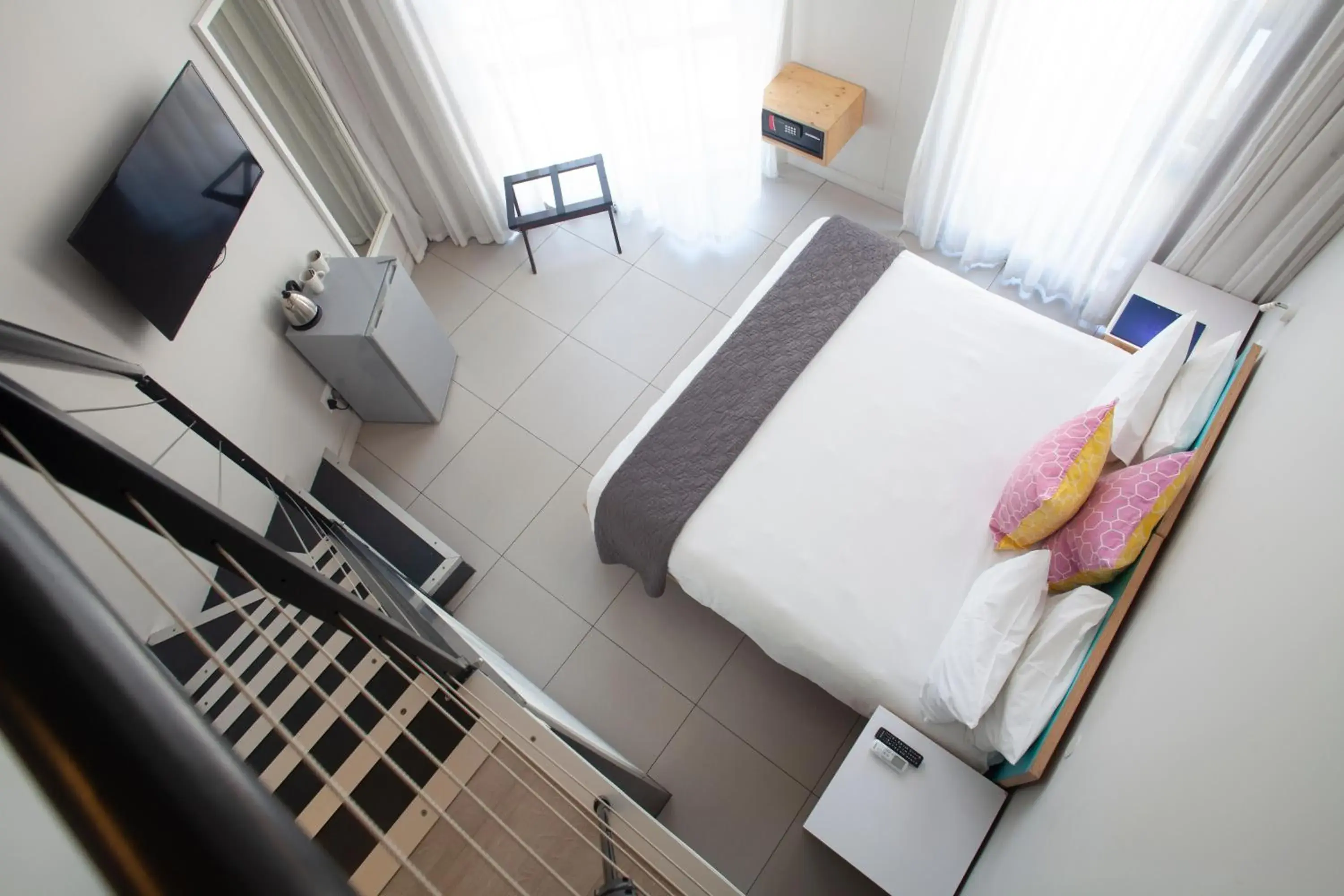 Studio - Disability Access in Mojo Hotel & Market Studio - Disability Access in Mojo Hotel & Market