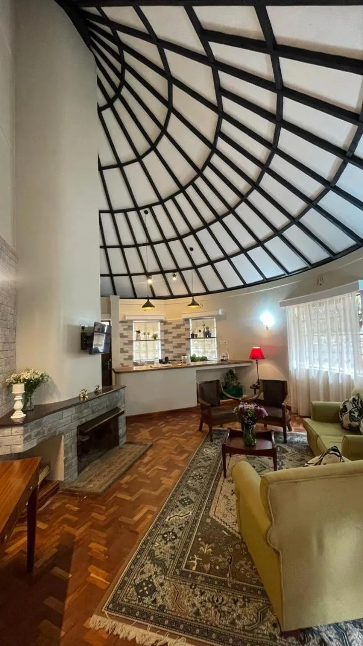 Photo of the whole room in Thayu House