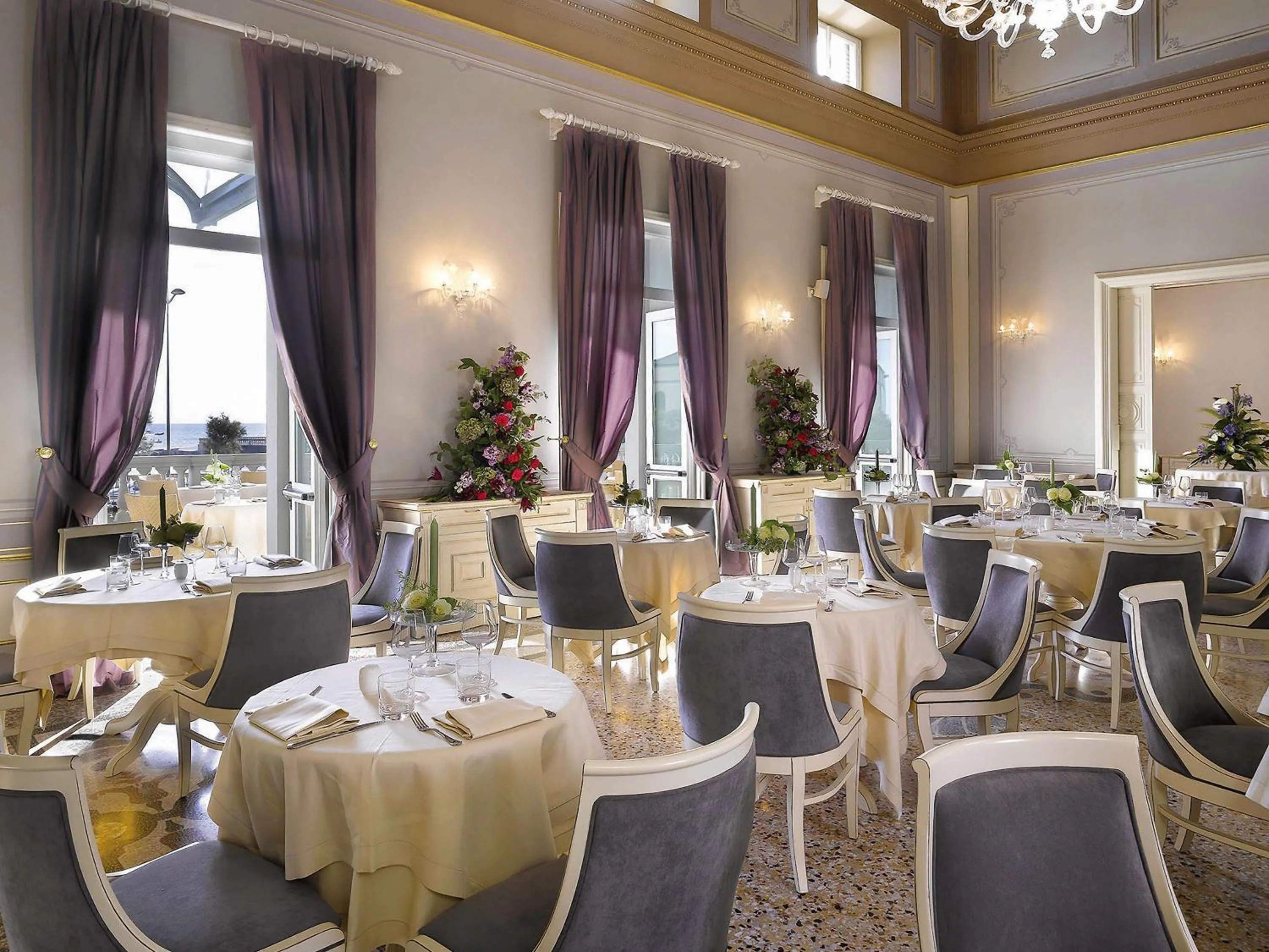 Restaurant/Places to Eat in Grand Hotel Palazzo Livorno MGallery Collection