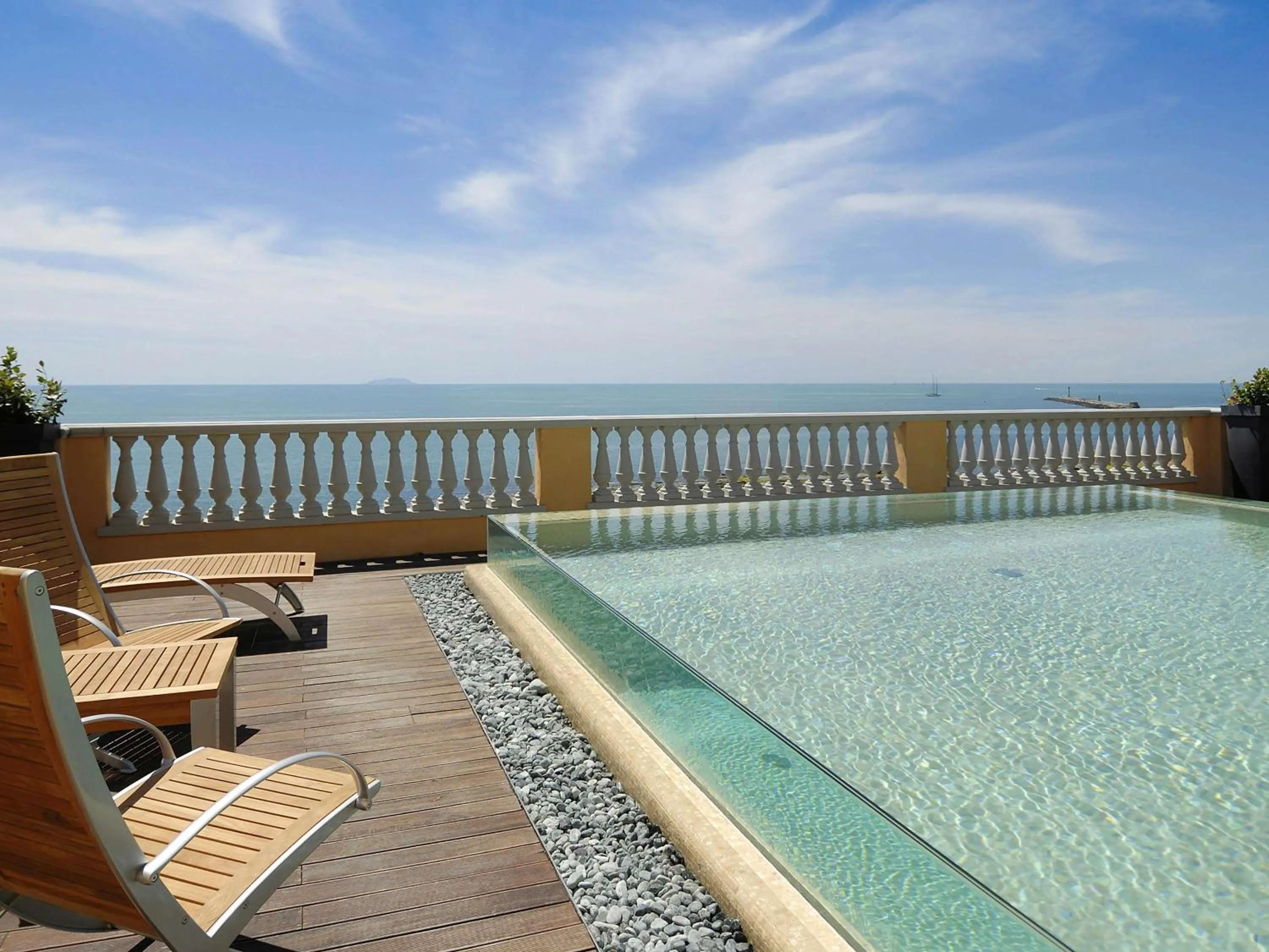 Property building, Swimming Pool in Grand Hotel Palazzo Livorno MGallery Collection