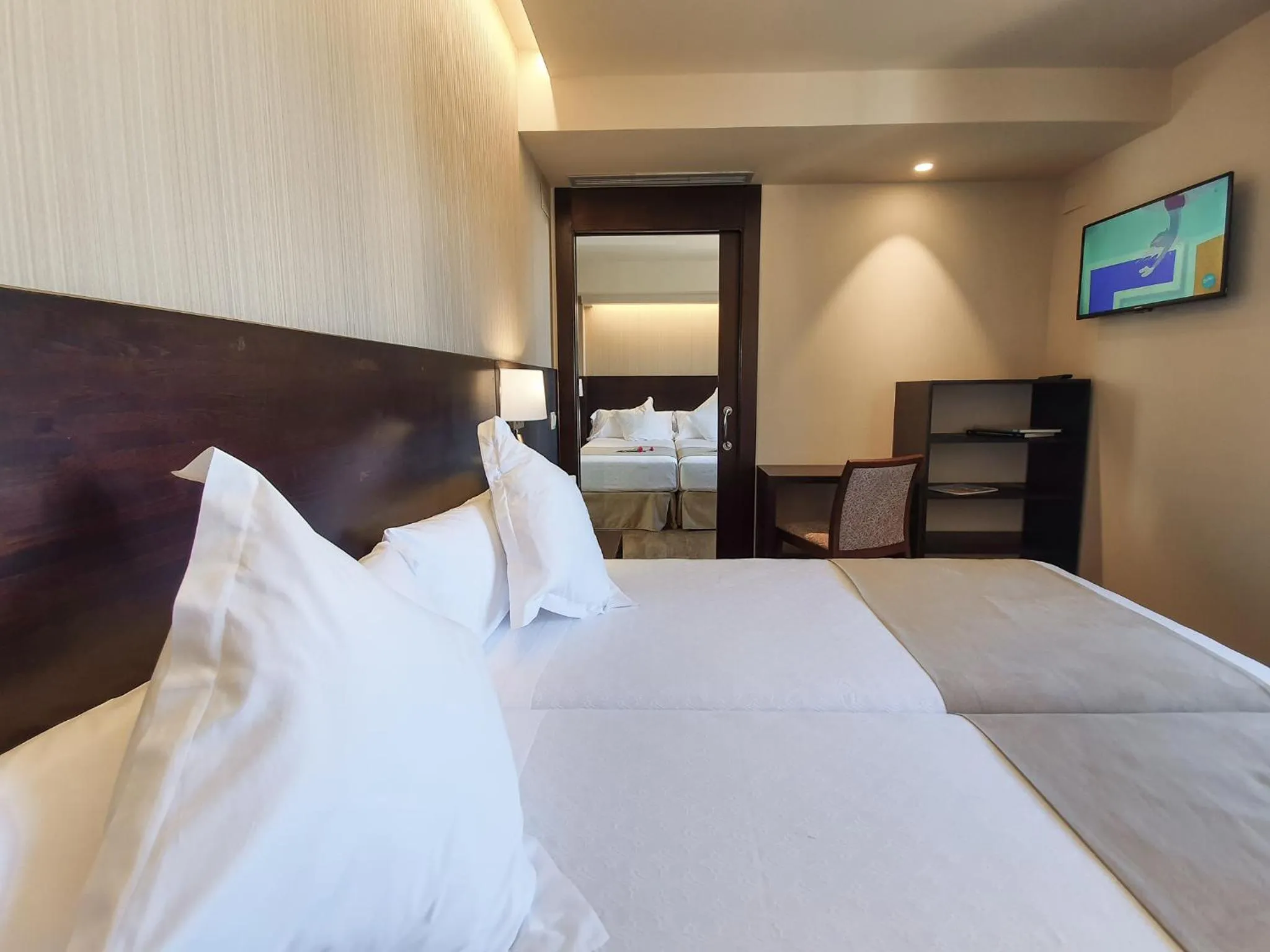 Bedroom, Bed in Montemar