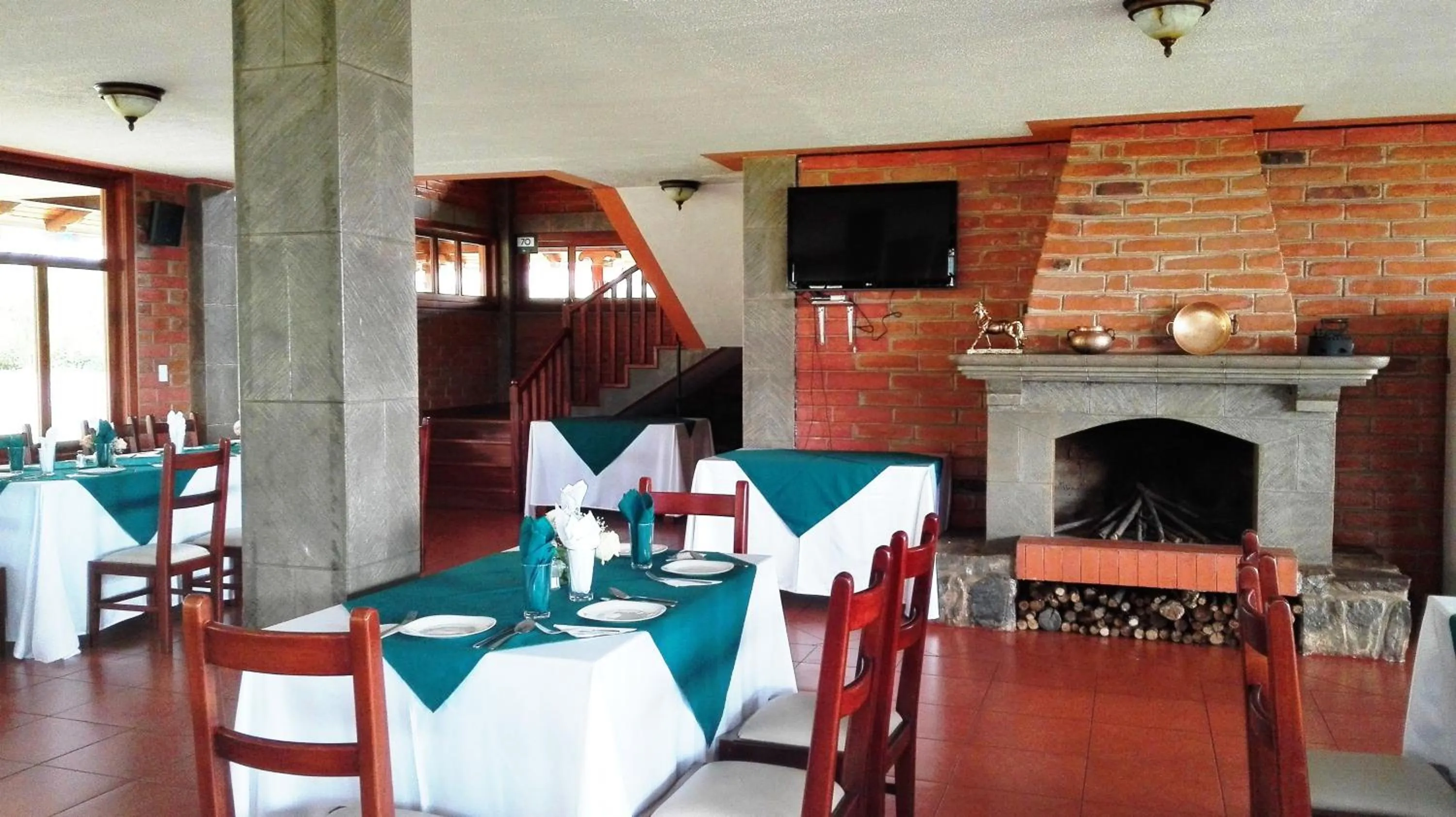 Restaurant/places to eat in Hostería San Clemente