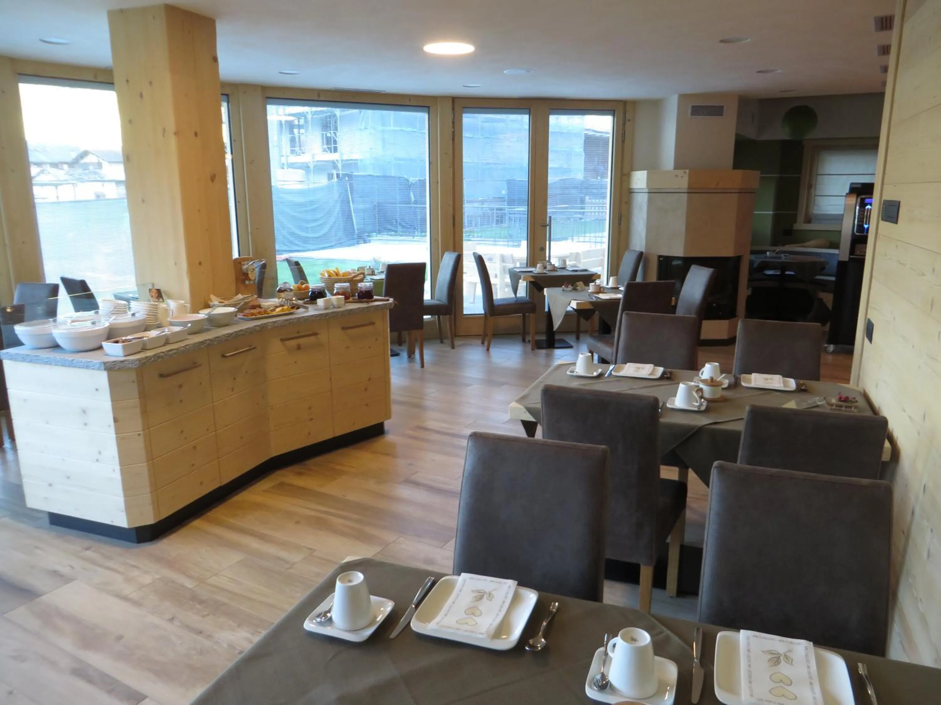 Restaurant/places to eat in B&B Ecohotel Chalet des Alpes