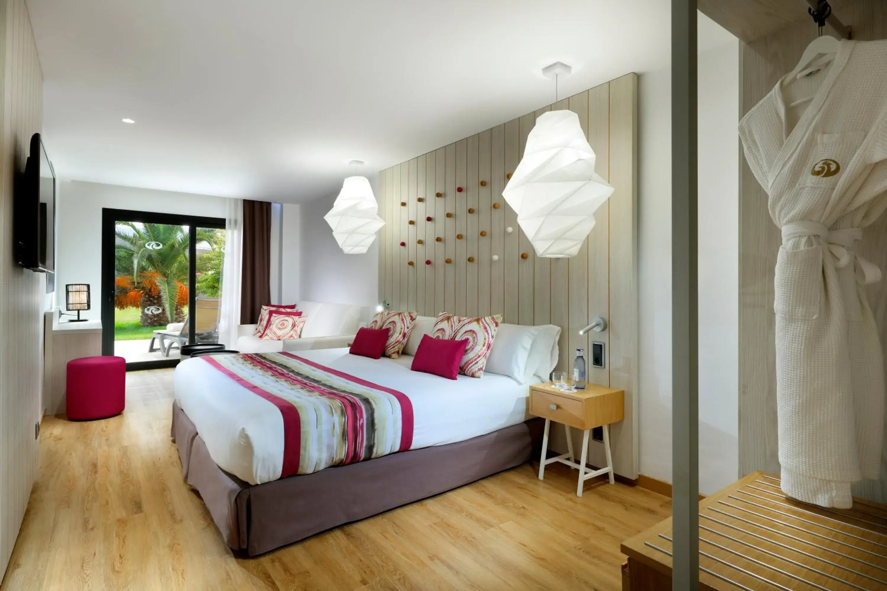 Superior Connecting Room in Grand Palladium White Island Resort & Spa - All Inclusive Superior Connecting Room in Grand Palladium White Island Resort & Spa - All Inclusive