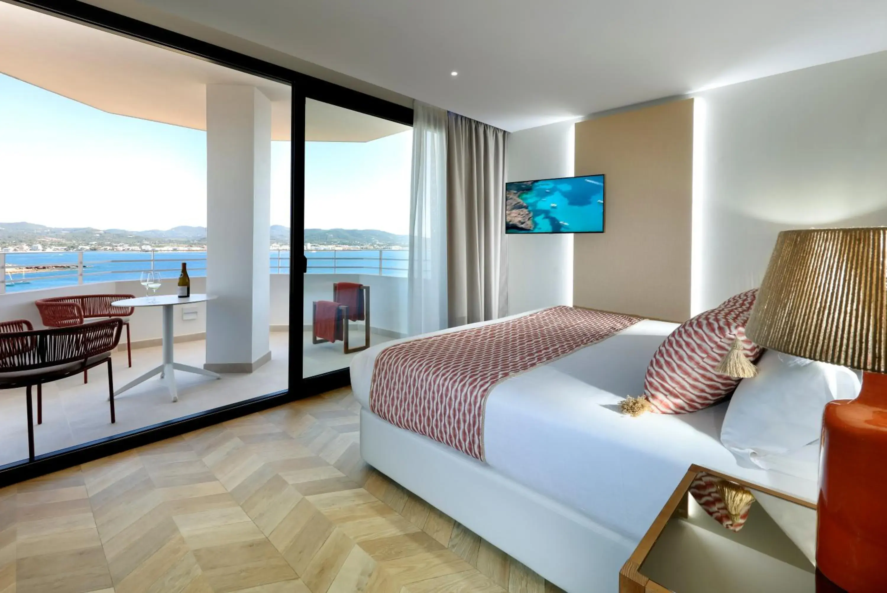 Deluxe Double Room with Sea View in TRS Ibiza Hotel - Adults Only Deluxe Double Room with Sea View in TRS Ibiza Hotel - Adults Only