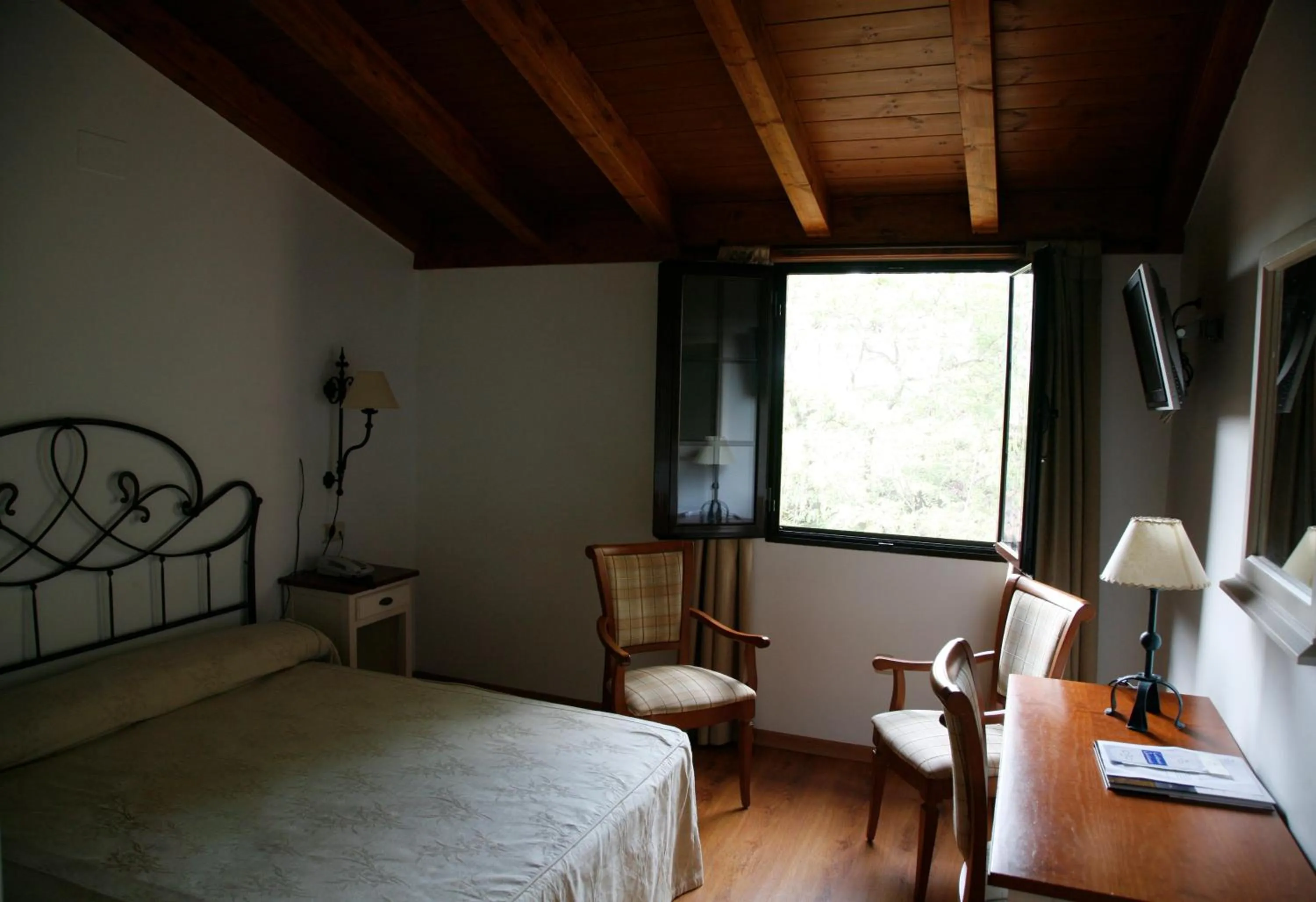Photo of the whole room, Bed in Balneario Cervantes