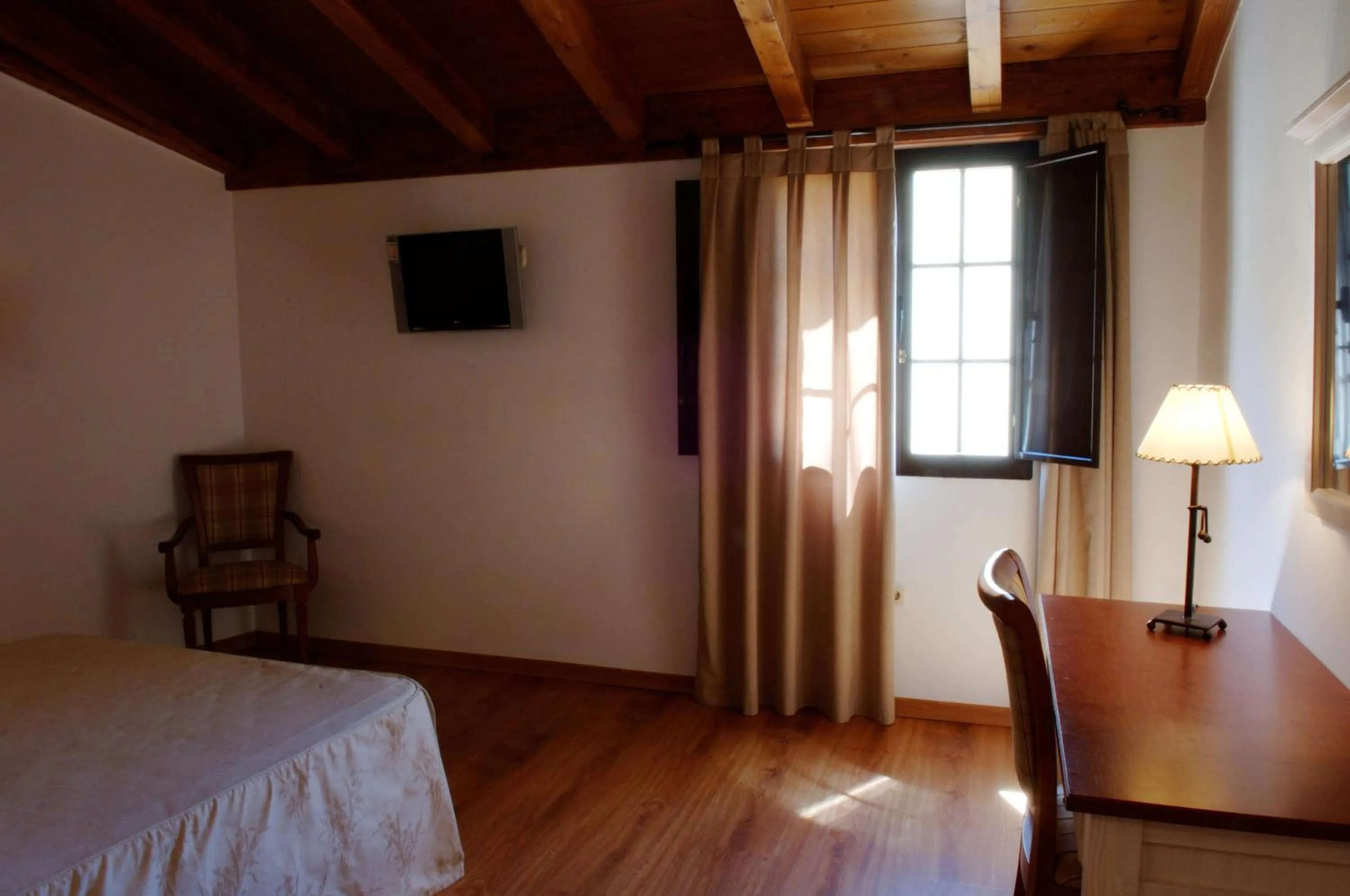 Photo of the whole room, Bed in Balneario Cervantes