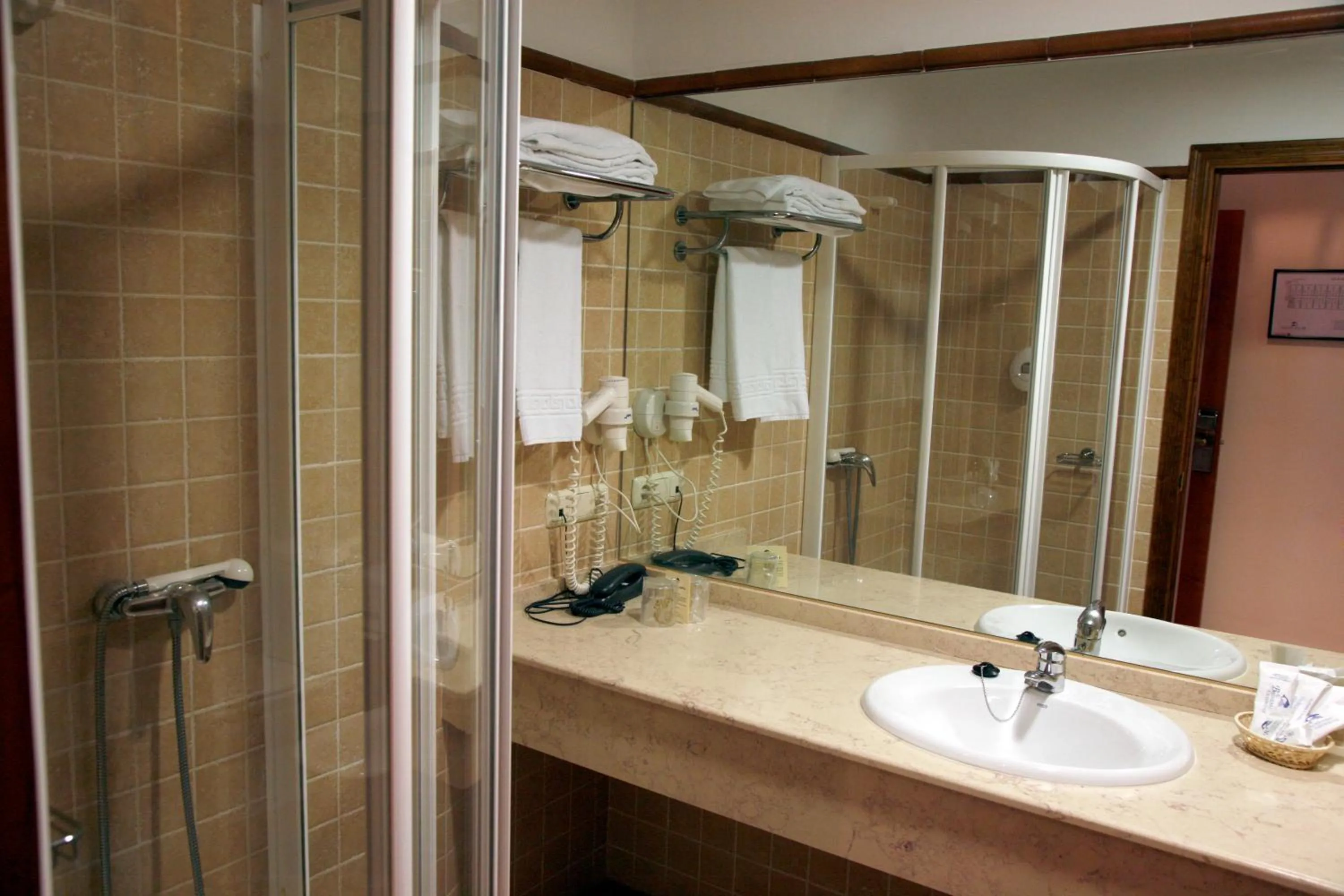 Bathroom in Balneario Cervantes