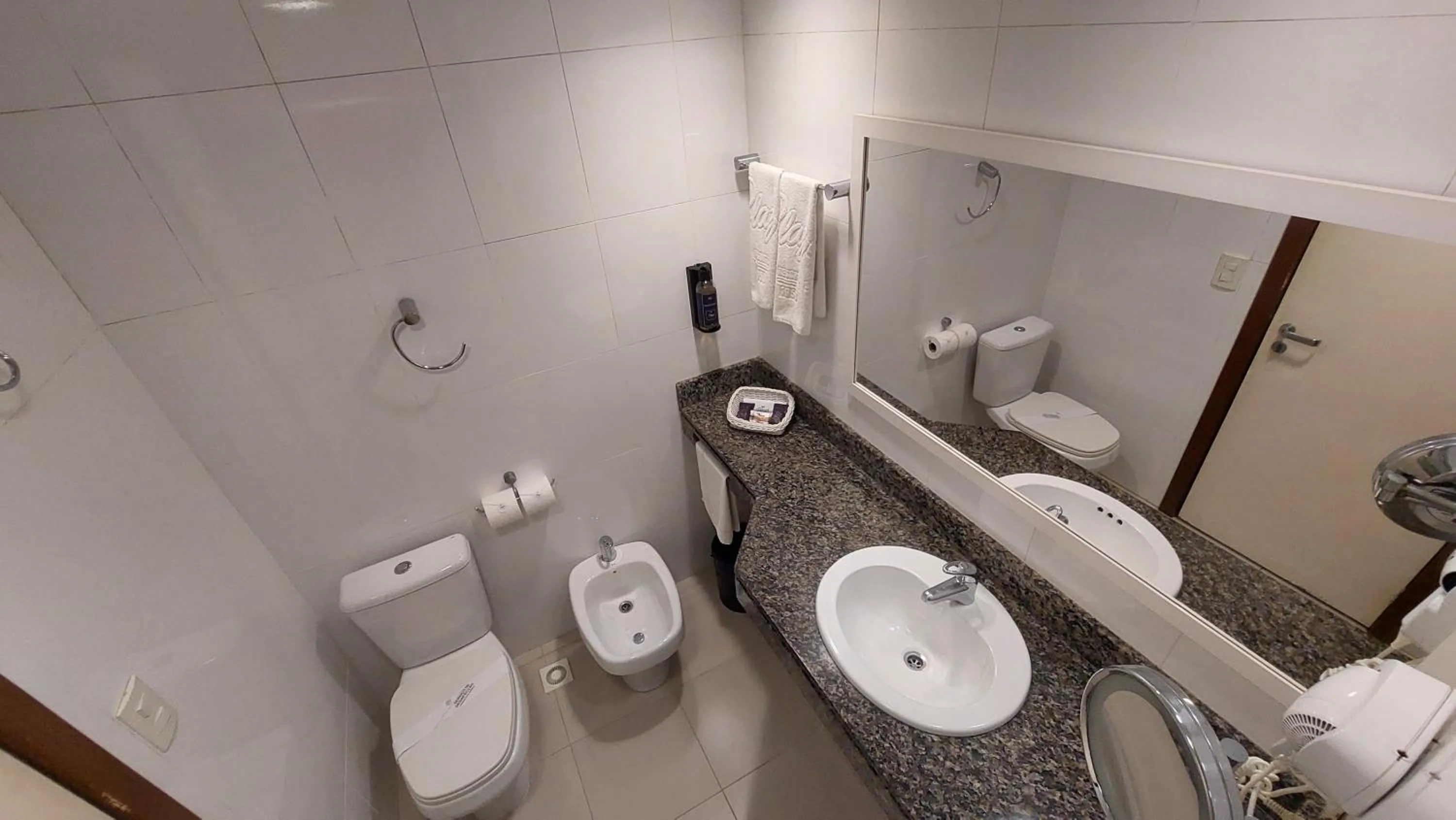 Bathroom in Bahia Plaza Hotel