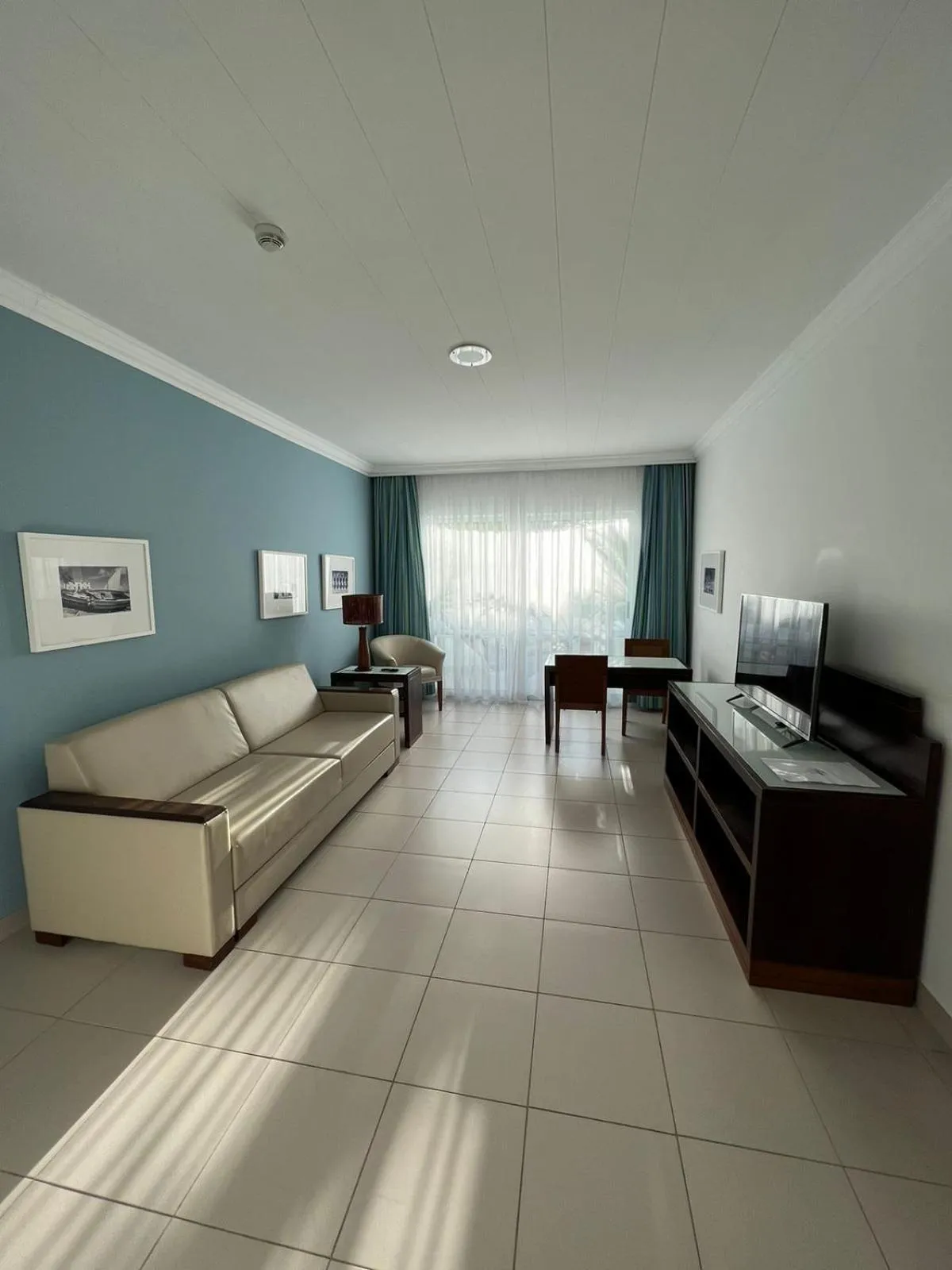 TV and multimedia, Bed in Bahia Plaza Hotel