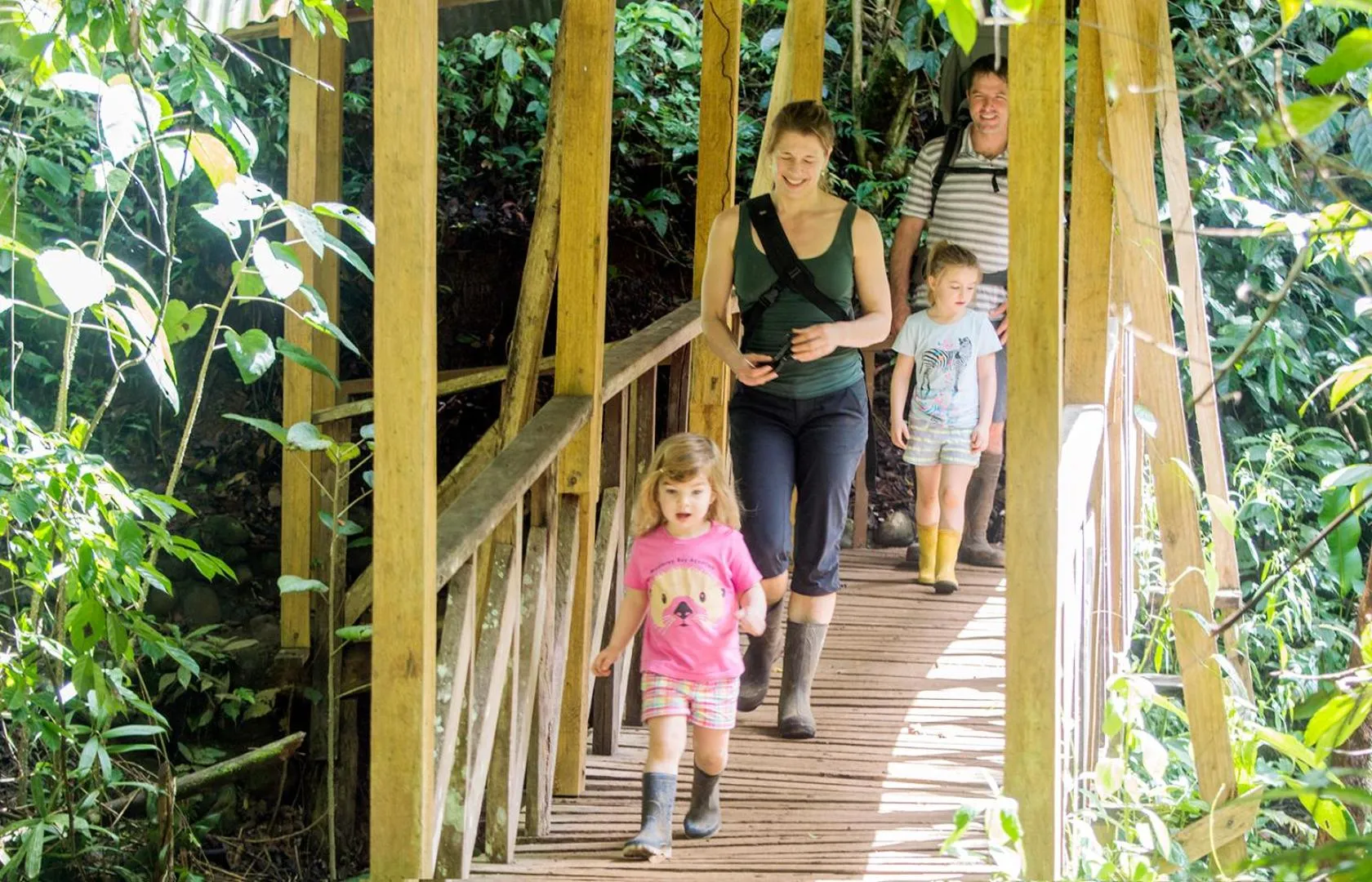 Day in Finca Luna Nueva Lodge