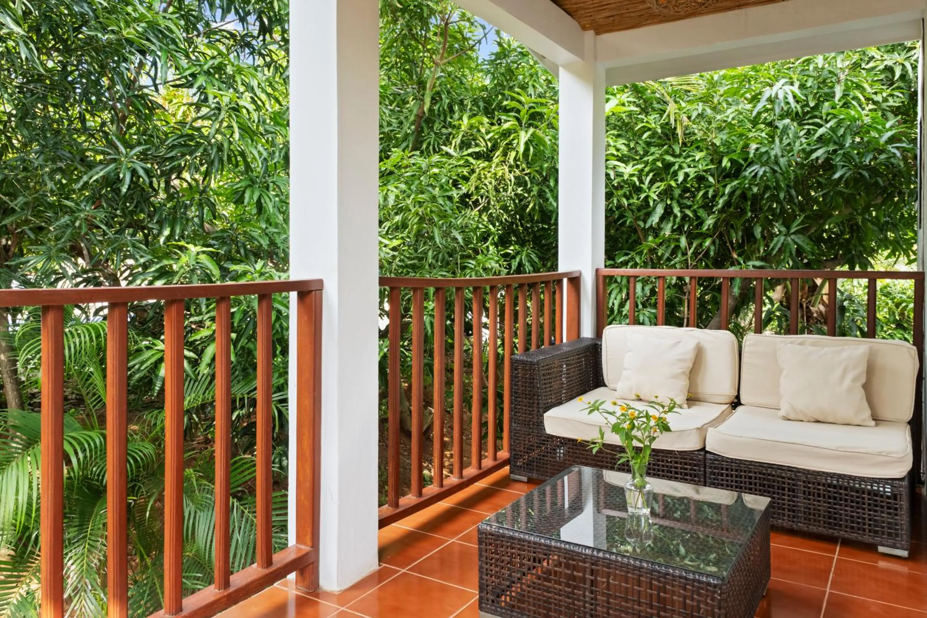 Balcony/Terrace in Nicawaves