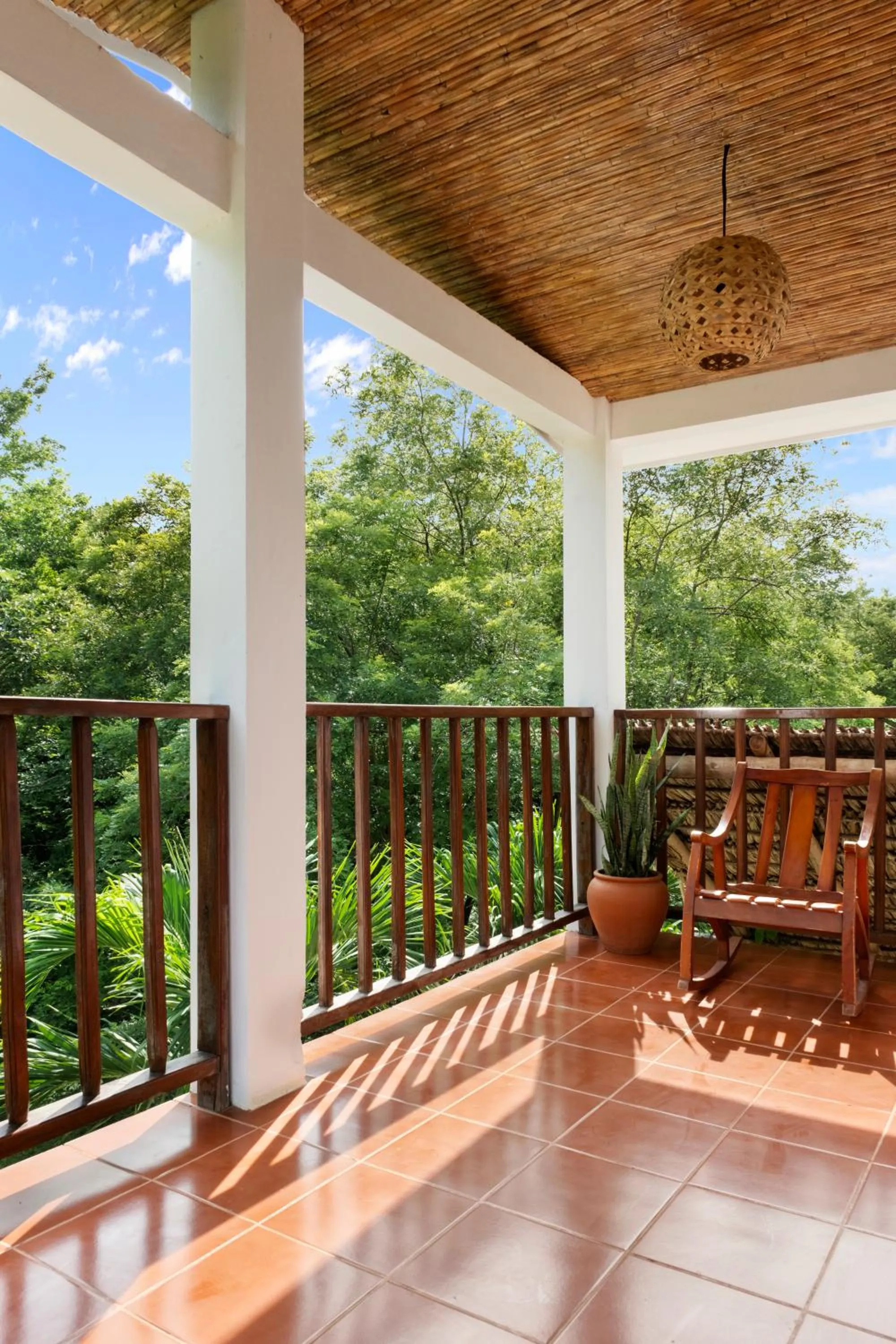 Balcony/Terrace in Nicawaves