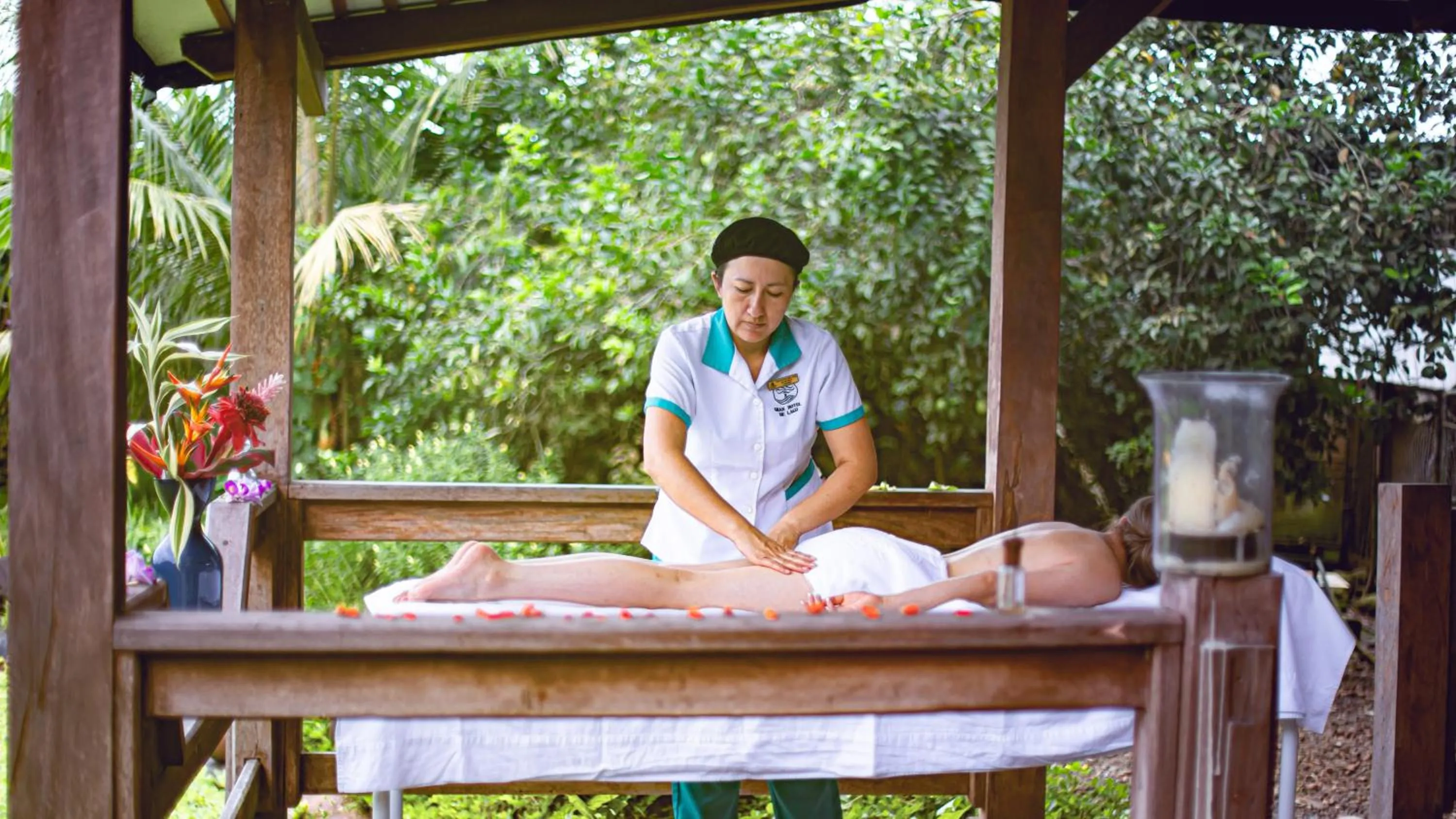 Spa and wellness centre/facilities in Gran Hotel De Lago - El Coca