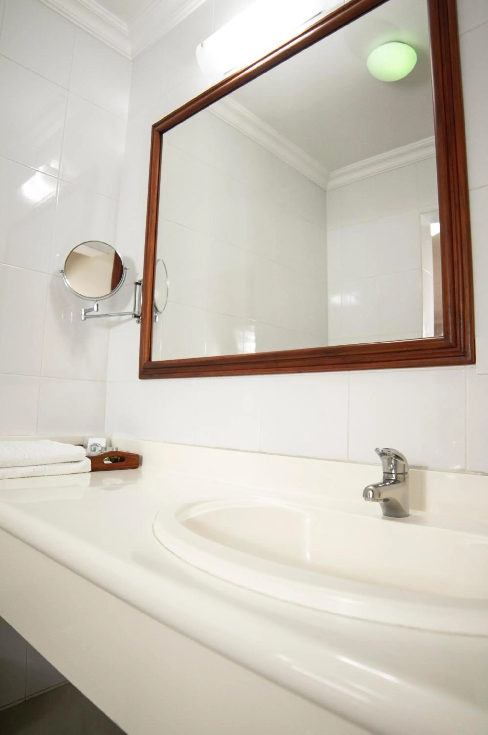 Bathroom in Gran Hotel De Lago - El Coca