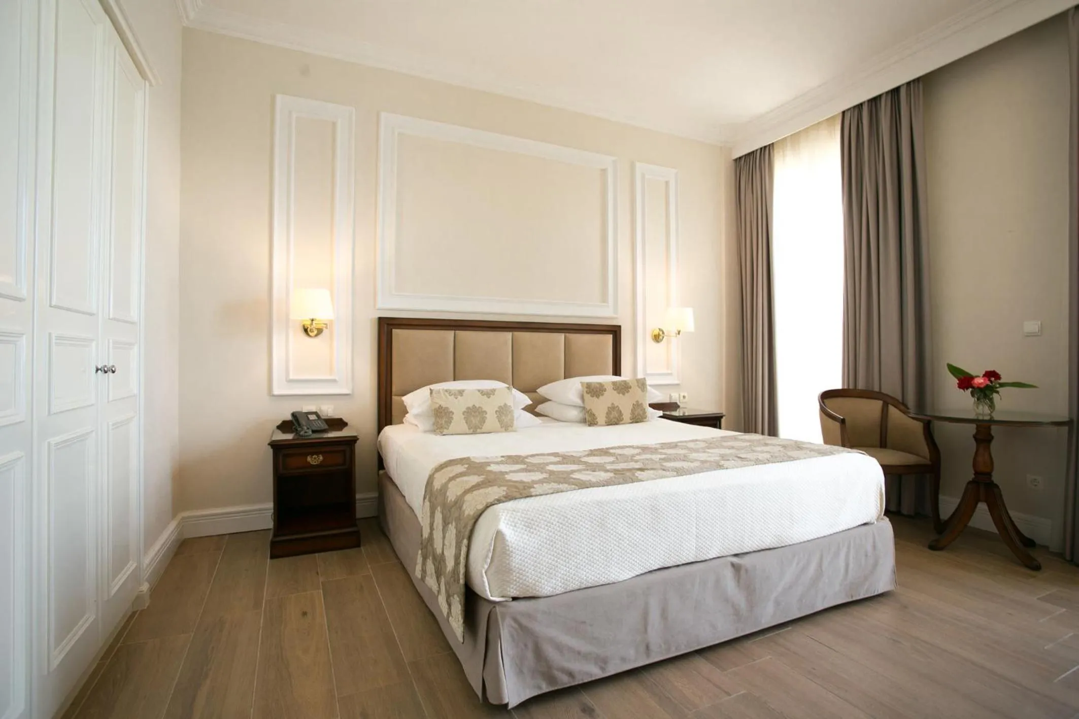 Bed in Thermae Sylla Spa & Wellness Hotel