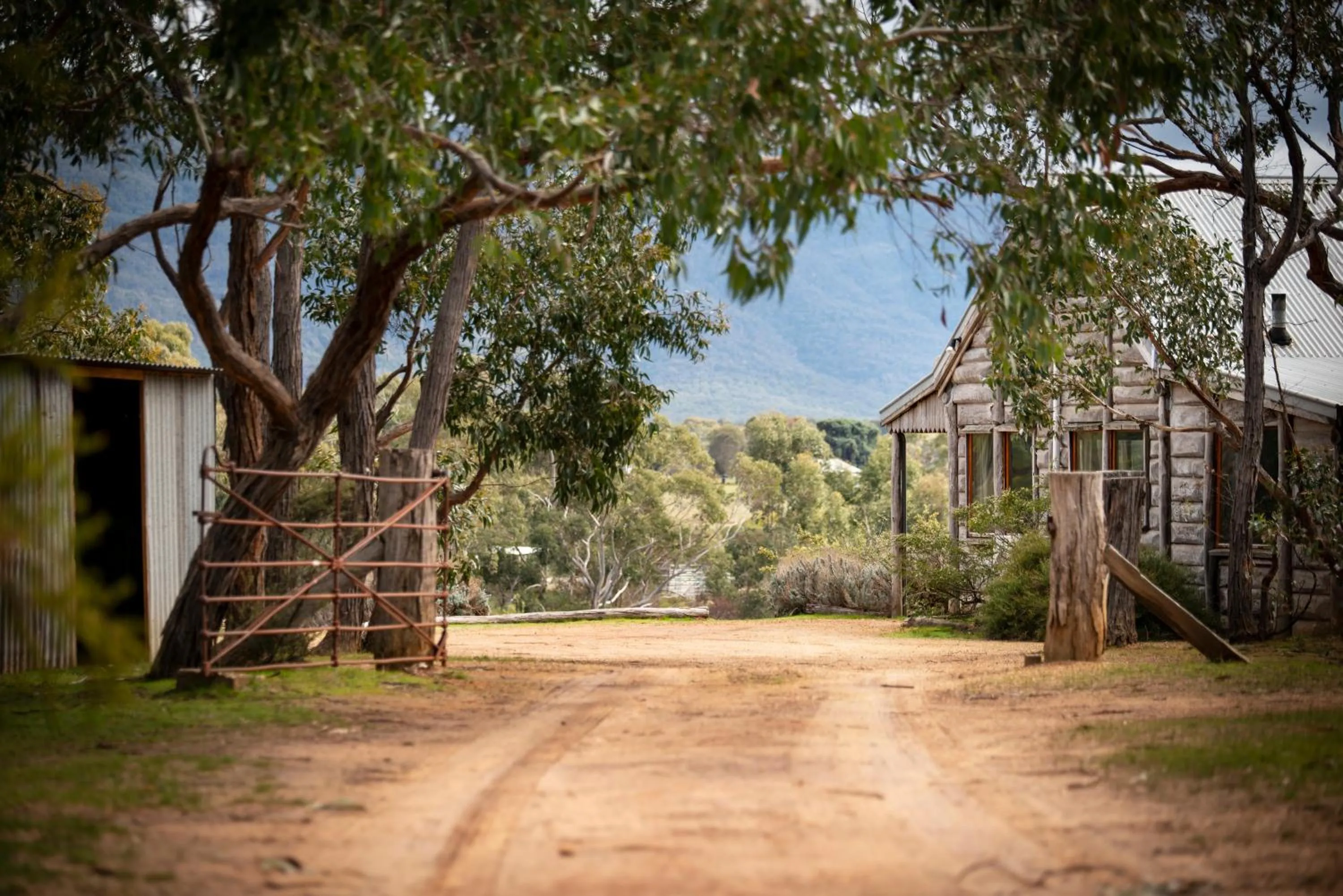 Facade/entrance in Grampians Pioneer Cottages