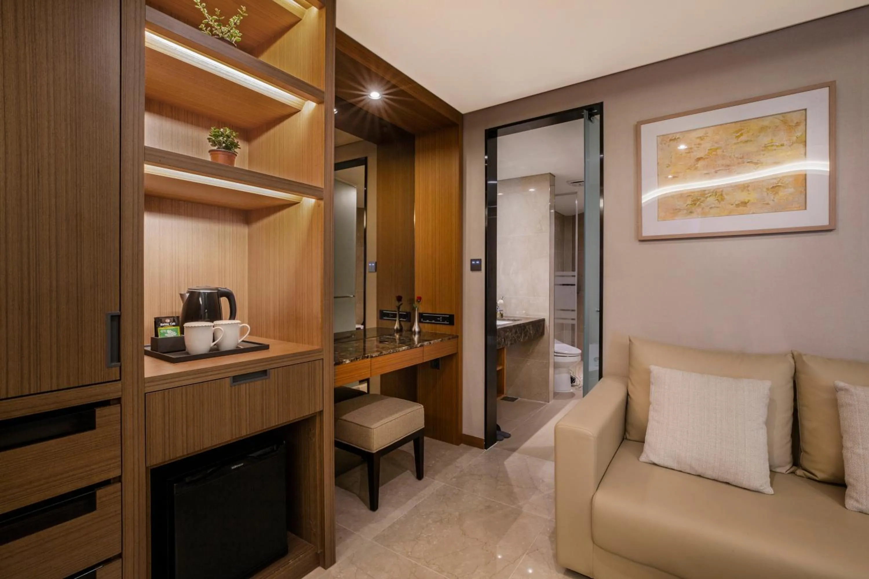 Coffee/tea facilities in Shin Shin Hotel Jeju Airport