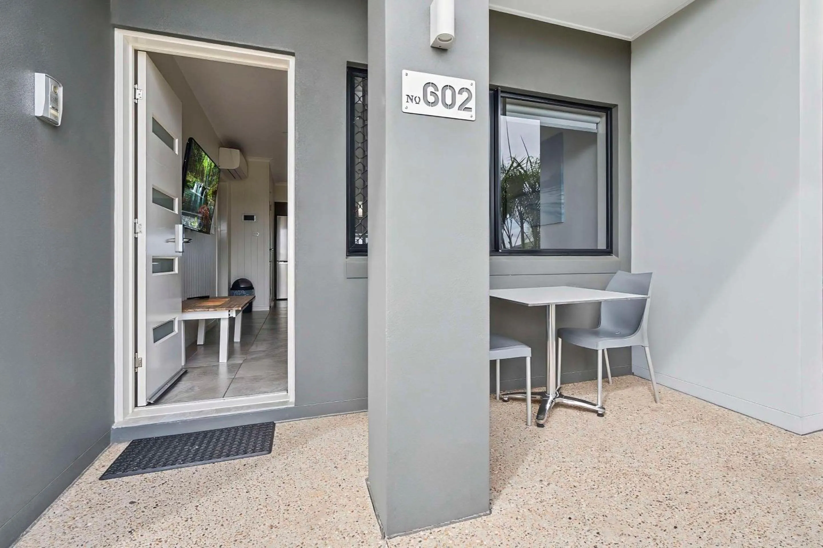 Seating area in Quality Resort Parkhurst