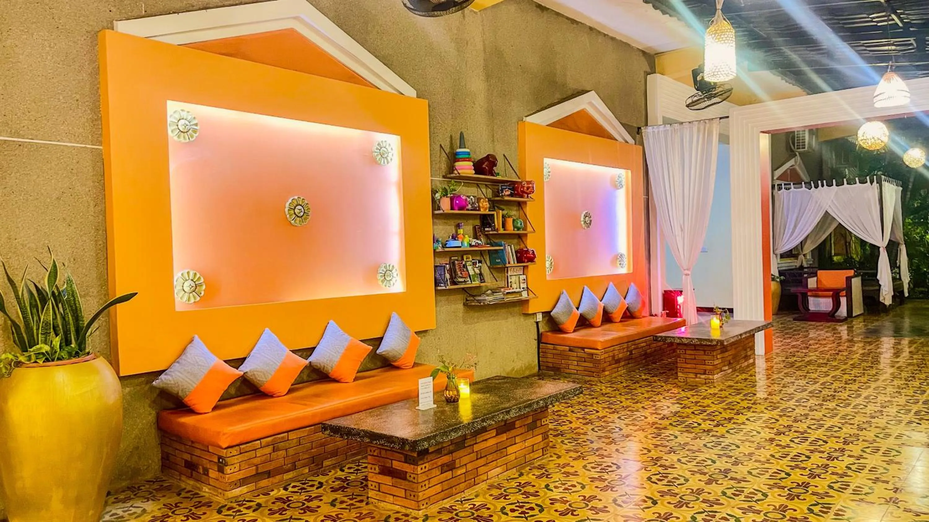 Lobby or reception in Central Indochine d'Angkor Hotel