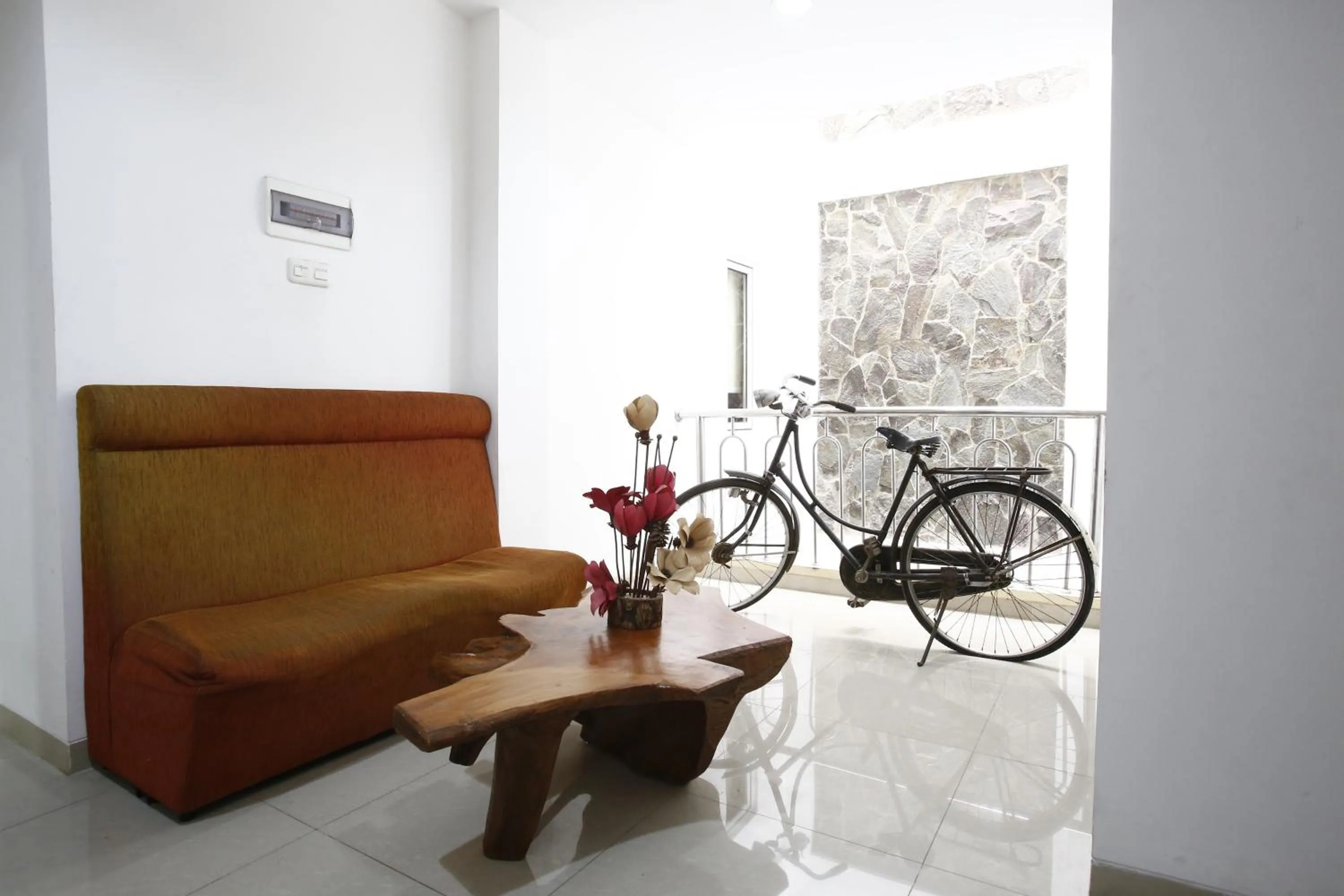 Area and facilities in RedDoorz near Cilandak Town Square