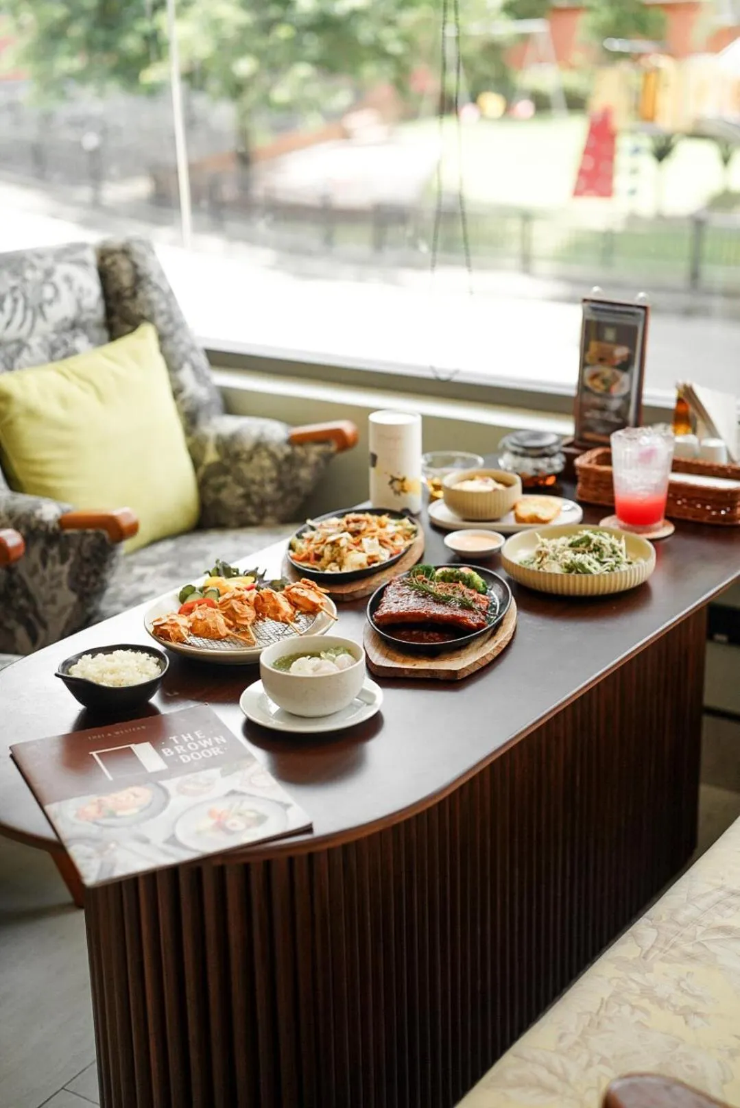 Restaurant/places to eat in Jasmine Resort Sriracha