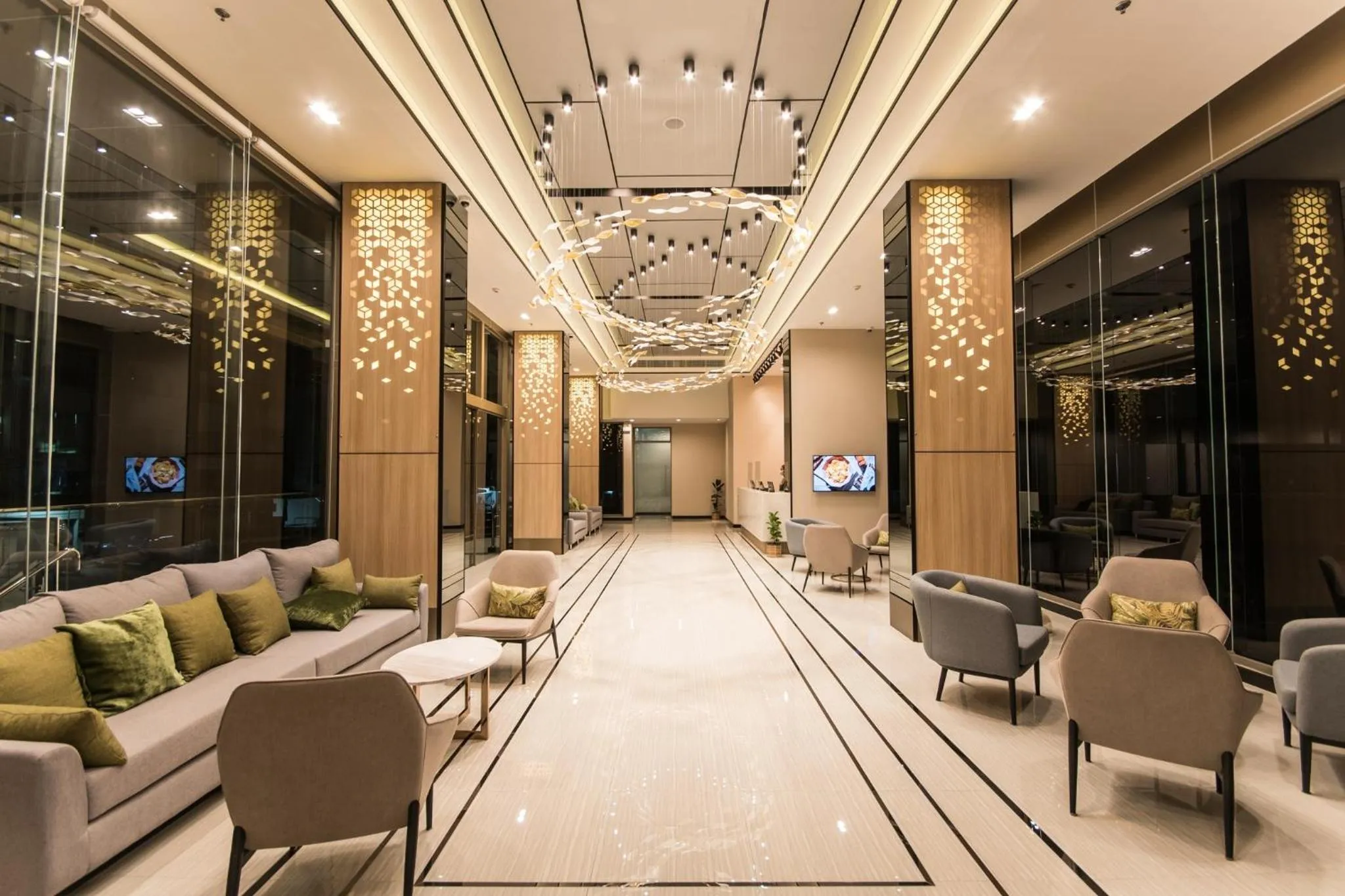 Lobby or reception in Jasmine Resort Sriracha