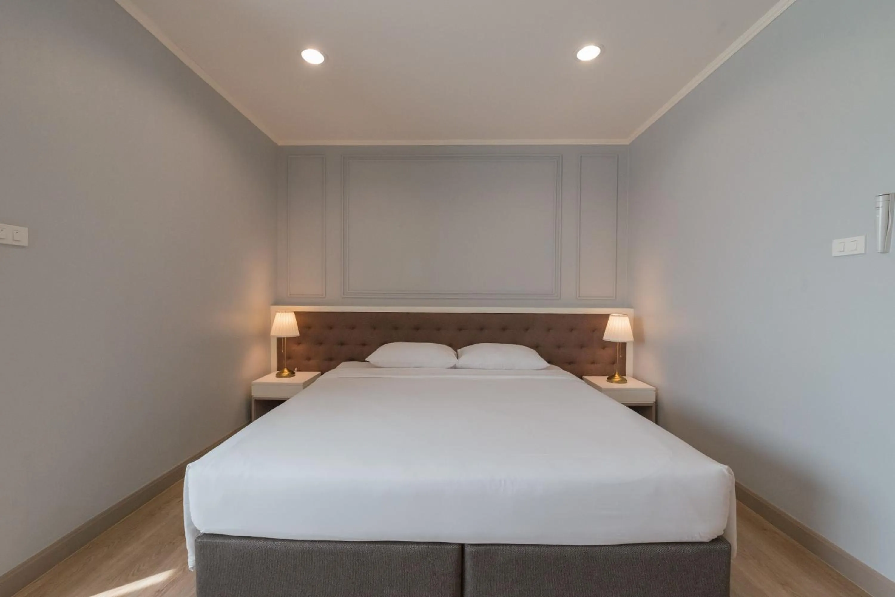 Bed in Jasmine Resort Sriracha