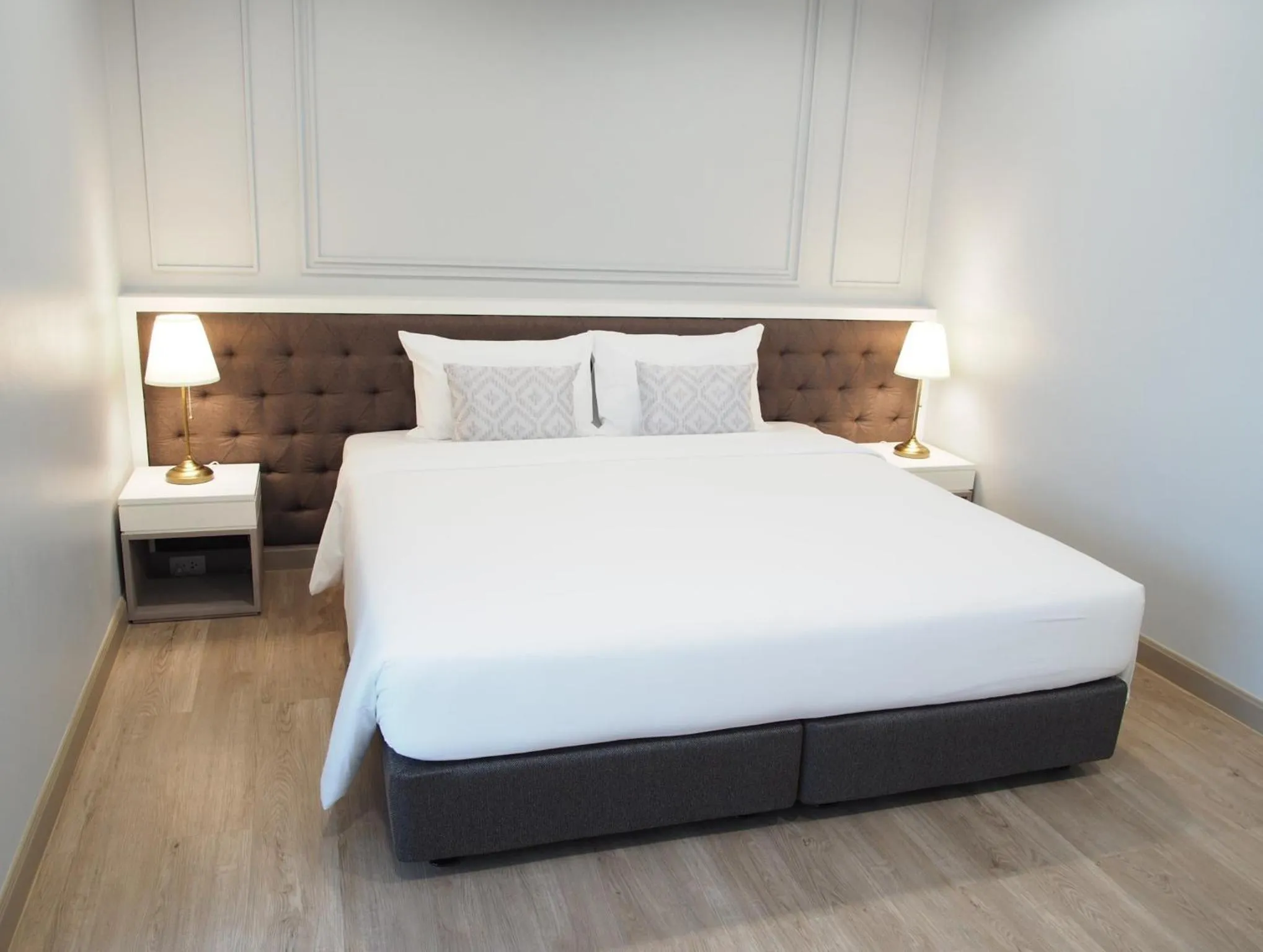 Bed in Jasmine Resort Sriracha