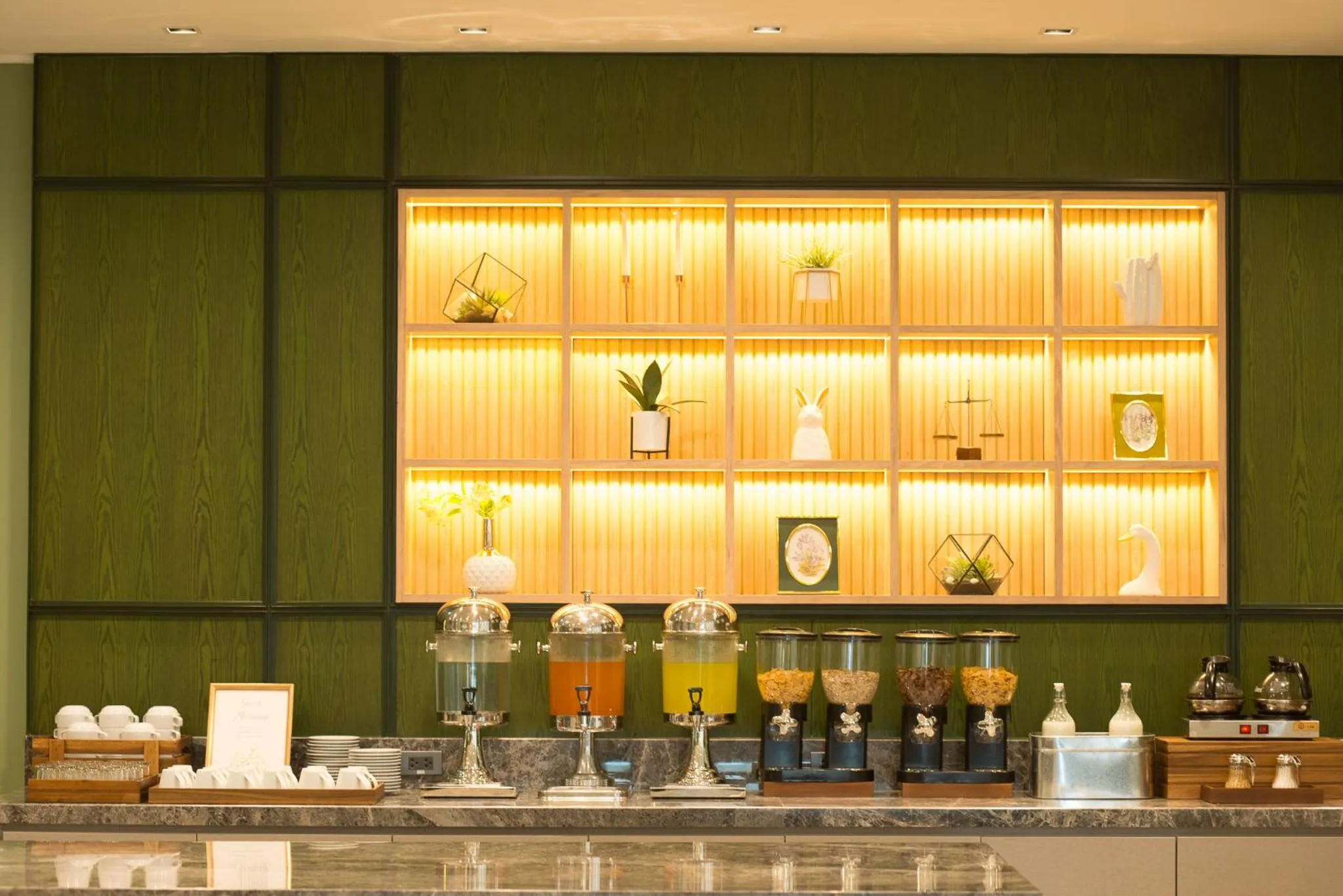 Food in Jasmine Resort Sriracha