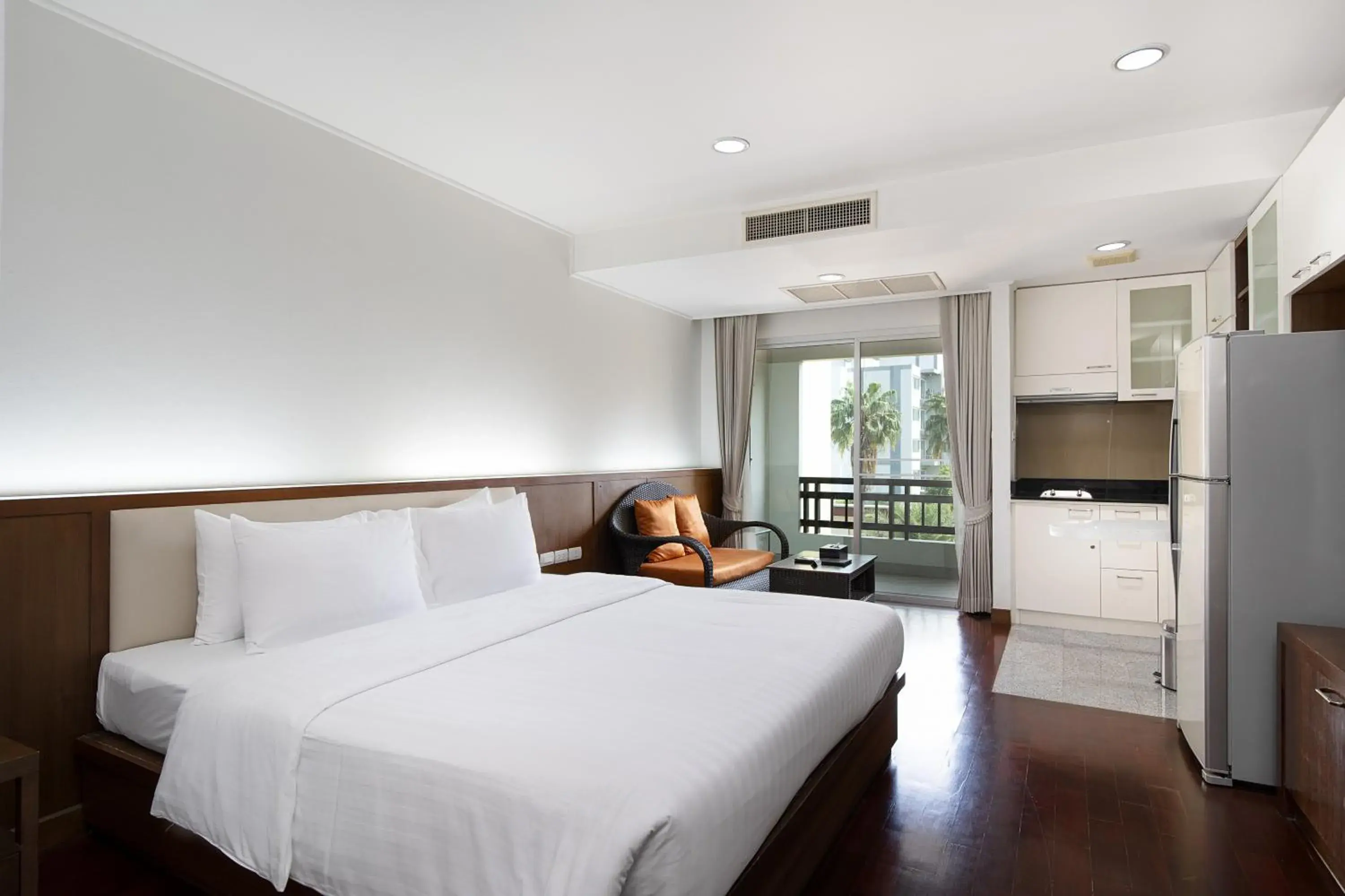 Luxury Studio in Jasmine Resort Sriracha Luxury Studio in Jasmine Resort Sriracha