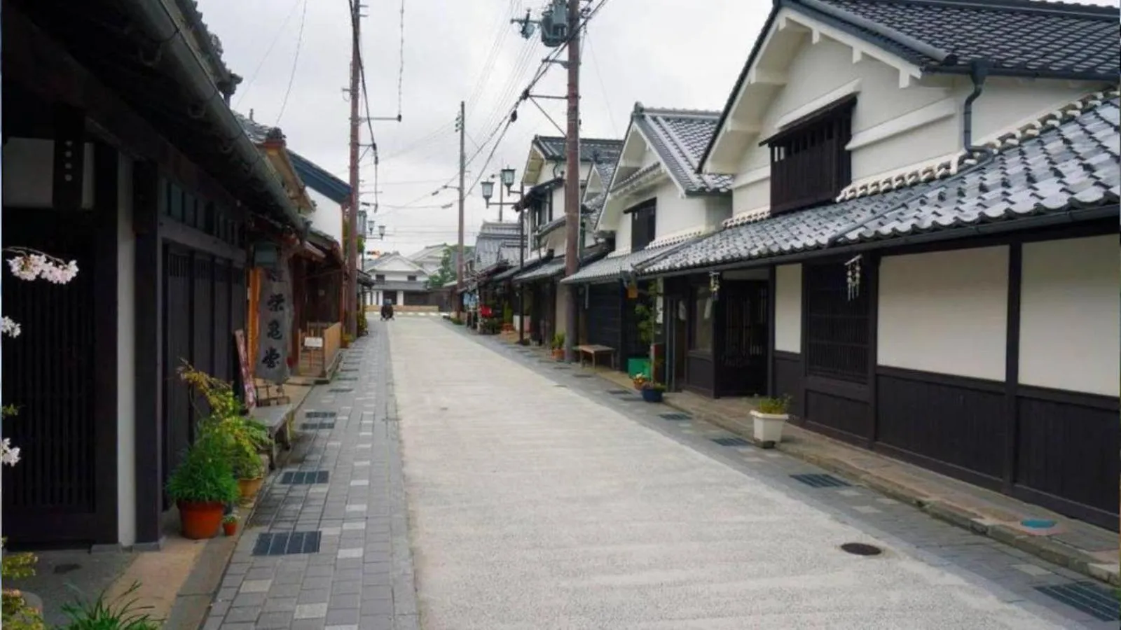 Street view in NIPPONIA Sasayama Castle Town Hotel