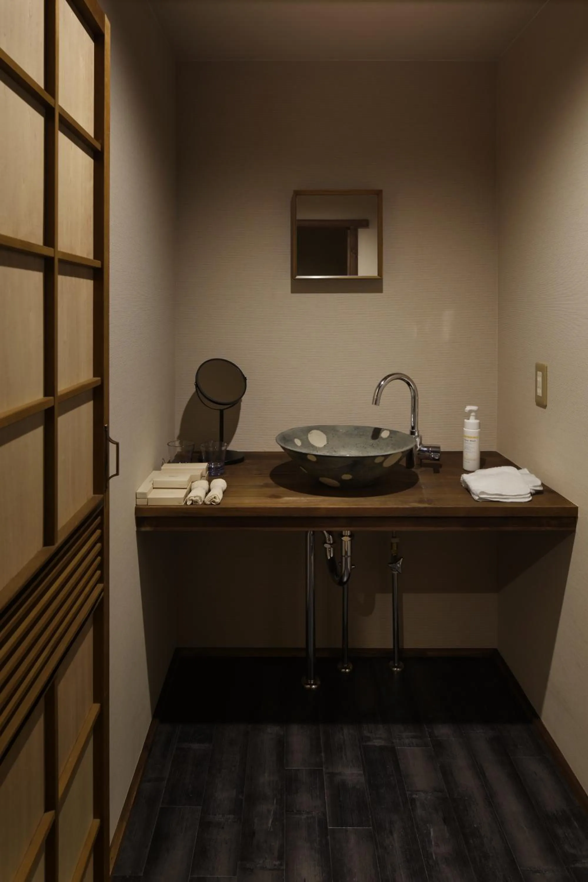 Decorative detail in NIPPONIA Sasayama Castle Town Hotel