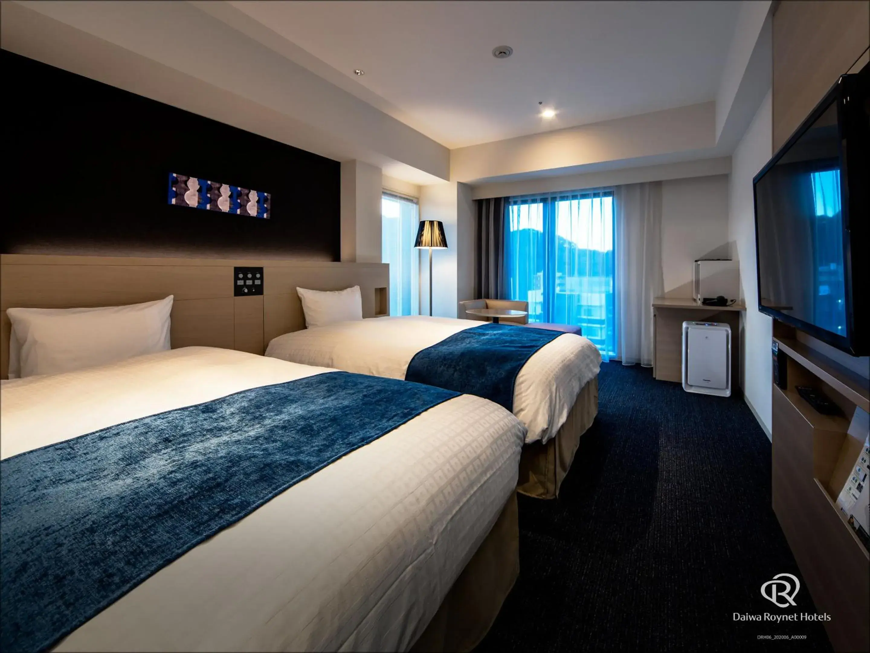 Economy Triple Room - single occupancy - Non-Smoking in Daiwa Roynet Hotel Matsuyama Economy Triple Room - single occupancy - Non-Smoking in Daiwa Roynet Hotel Matsuyama